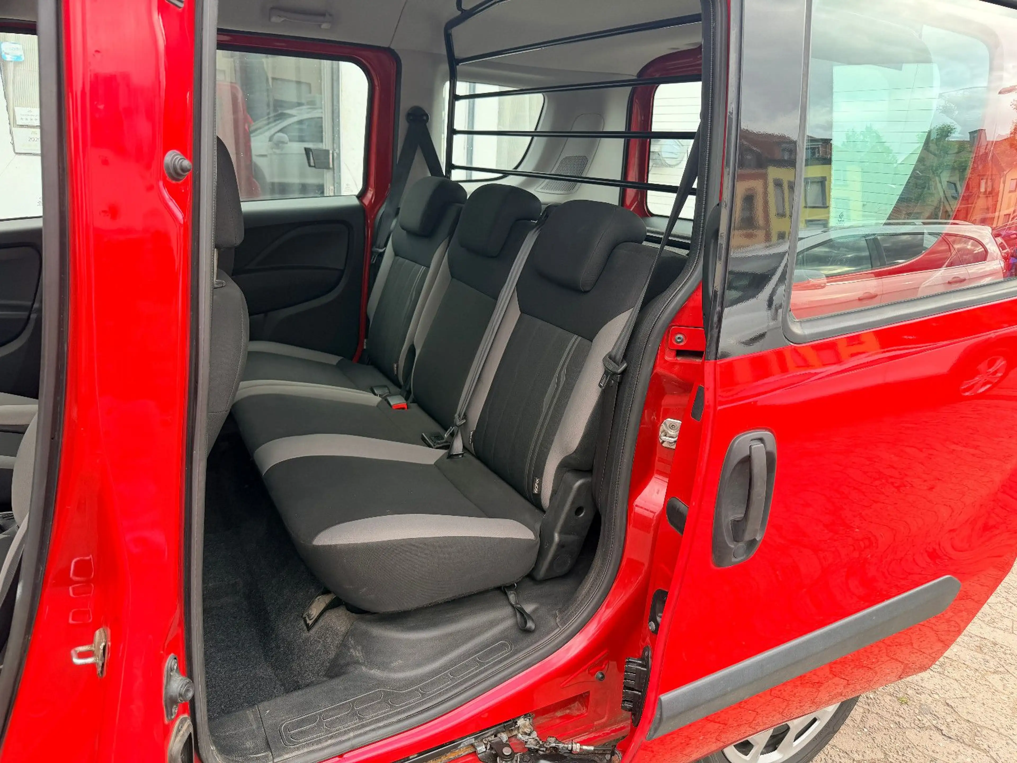 Fiat Doblo 1.6 JTDM Lounge 1.Hand Navi Klimaanlage — photo 10