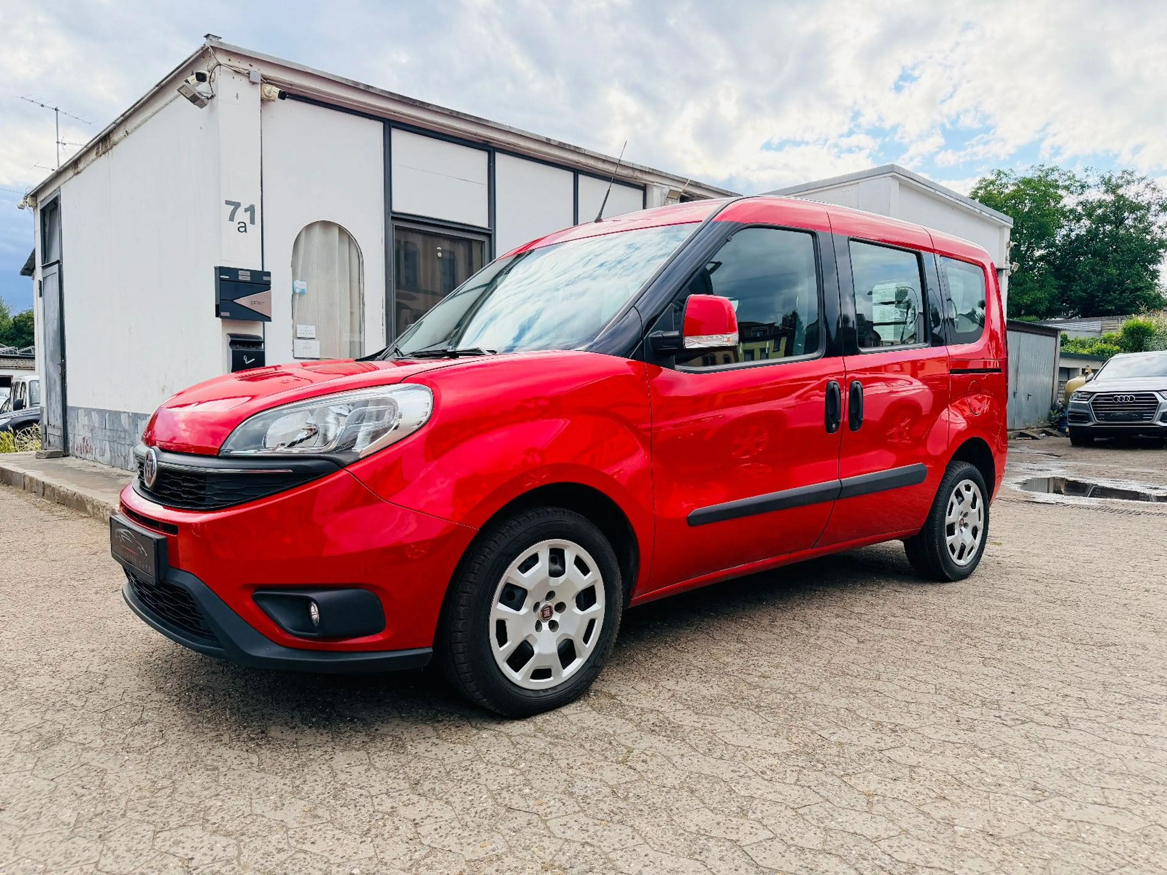 Fiat Doblo 1.6 JTDM Lounge 1.Hand Navi Klimaanlage — photo 3