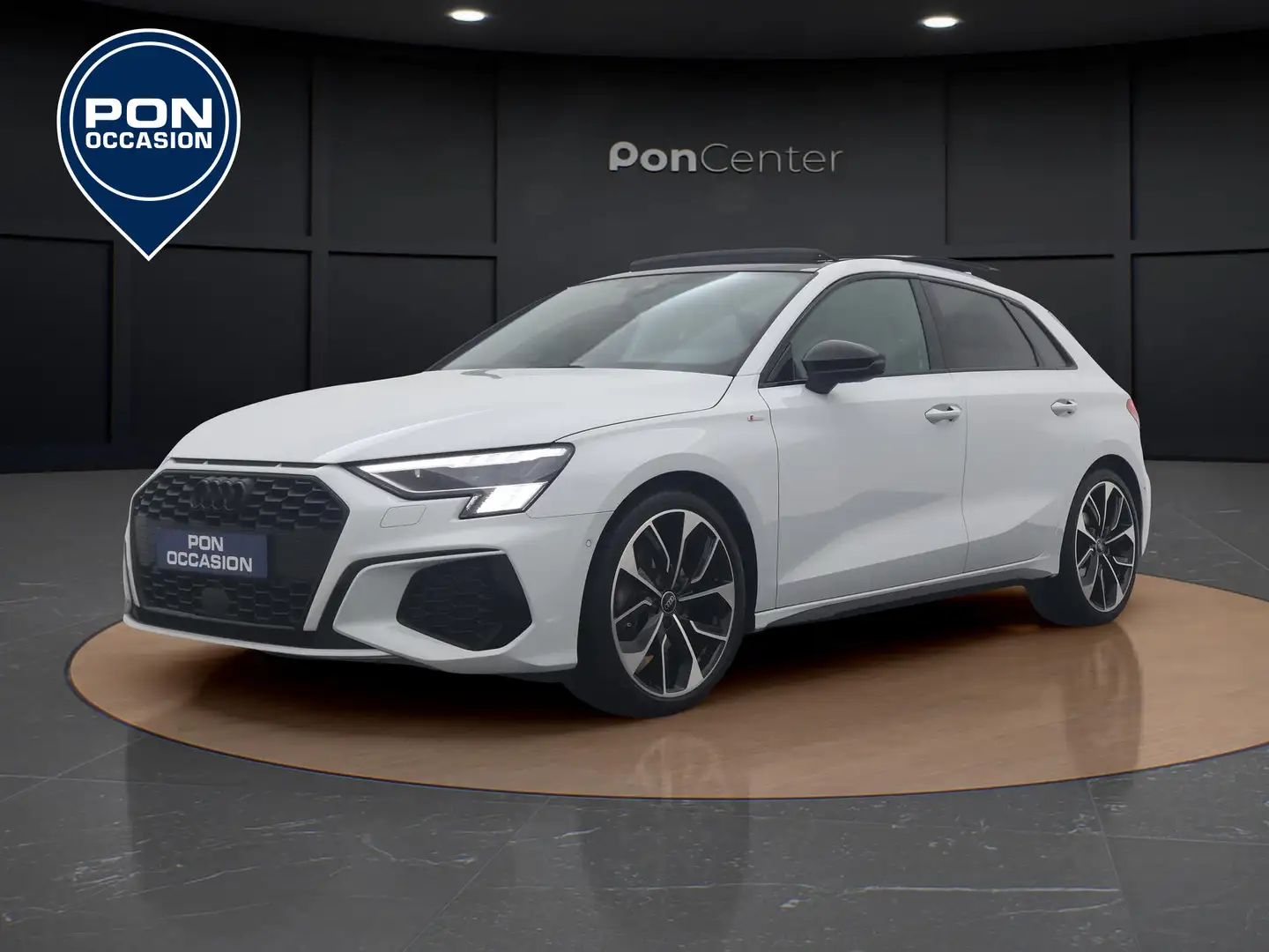 Audi A3 Sportback 35 TFSI S edition | Pano dak | Navigatie Wit - 1