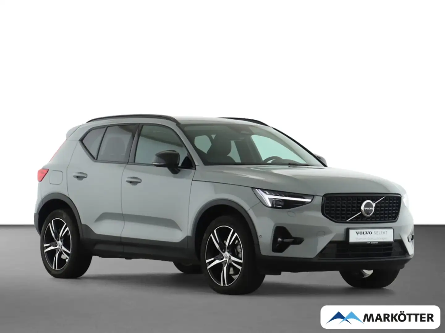 Volvo XC40 B4 Plus Dark 2WD/360°CAM/PANO/PDC/Google/ Grau - 1