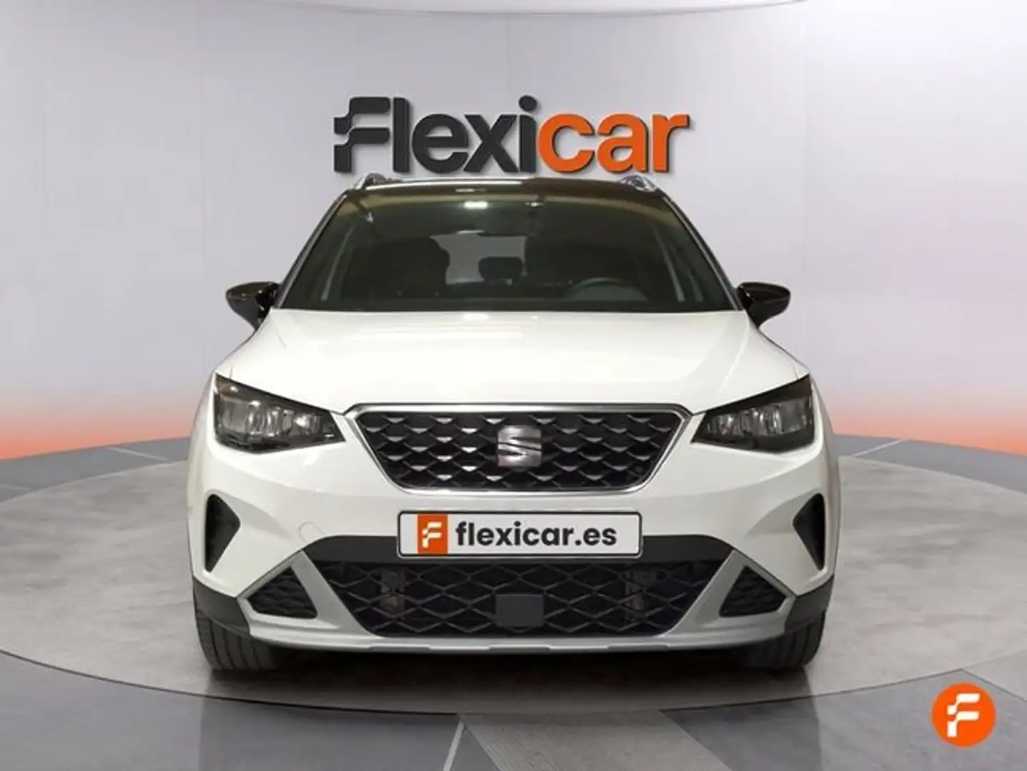 SEAT Arona 1.0 TSI 85kW (115CV) Xperience XL Blanco - 2