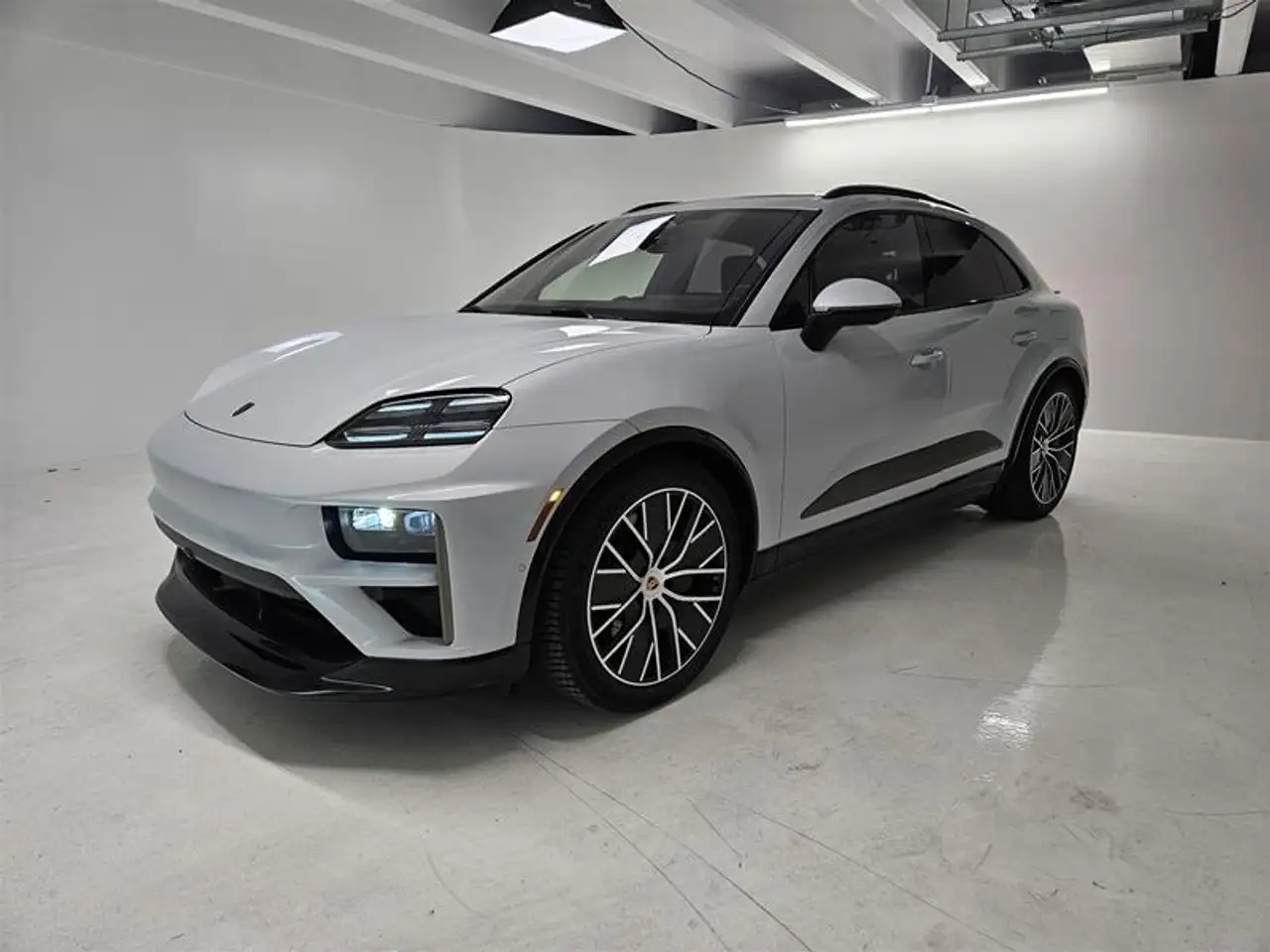 2024 Porsche Macan