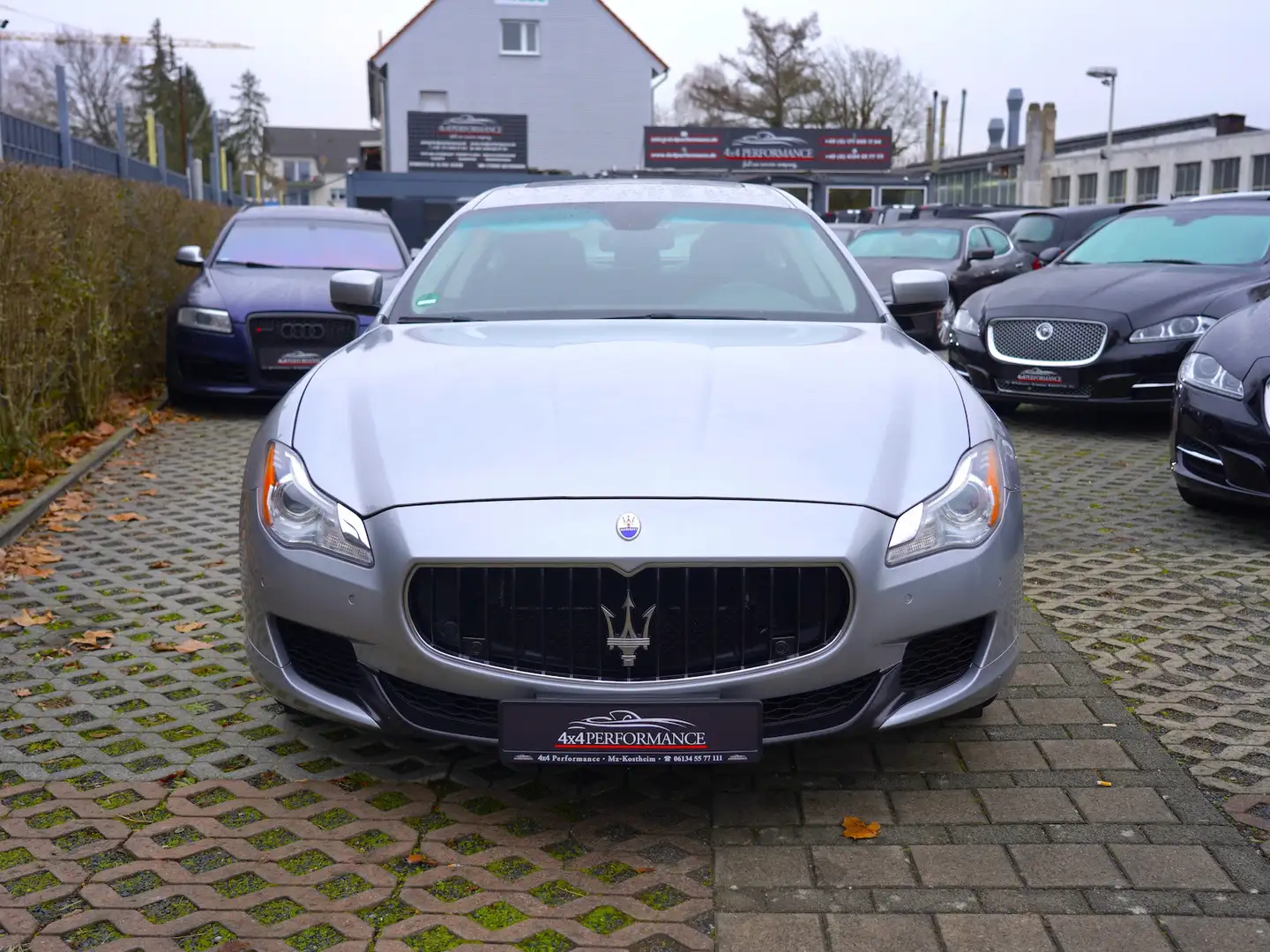 Maserati Quattroporte S Q4 F1*B&W~PANO~ILS~KESSY~R-CAM* Szary - 2