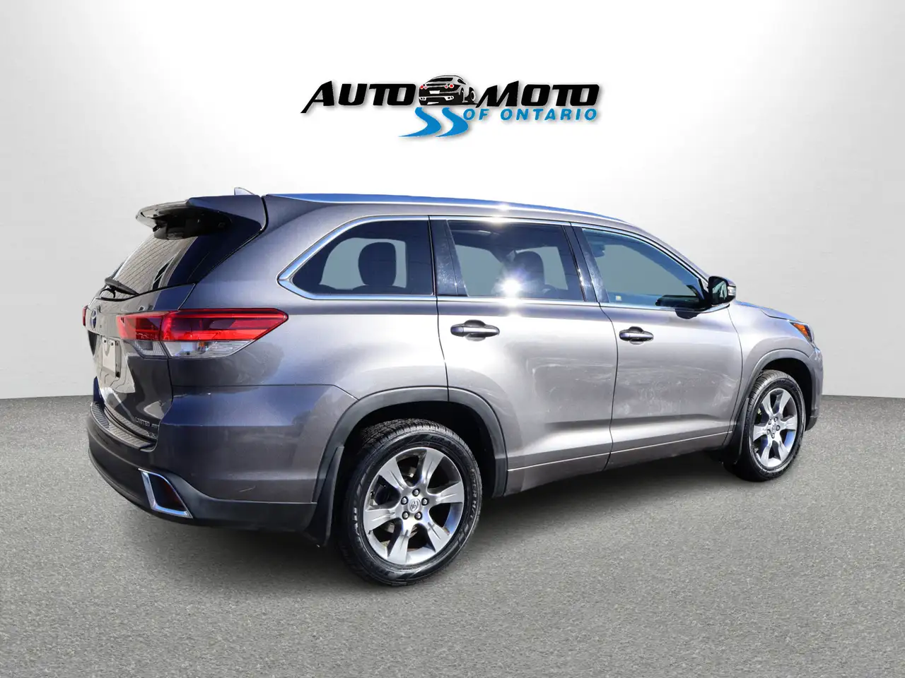 Toyota Highlander снимка Toyota Highlander