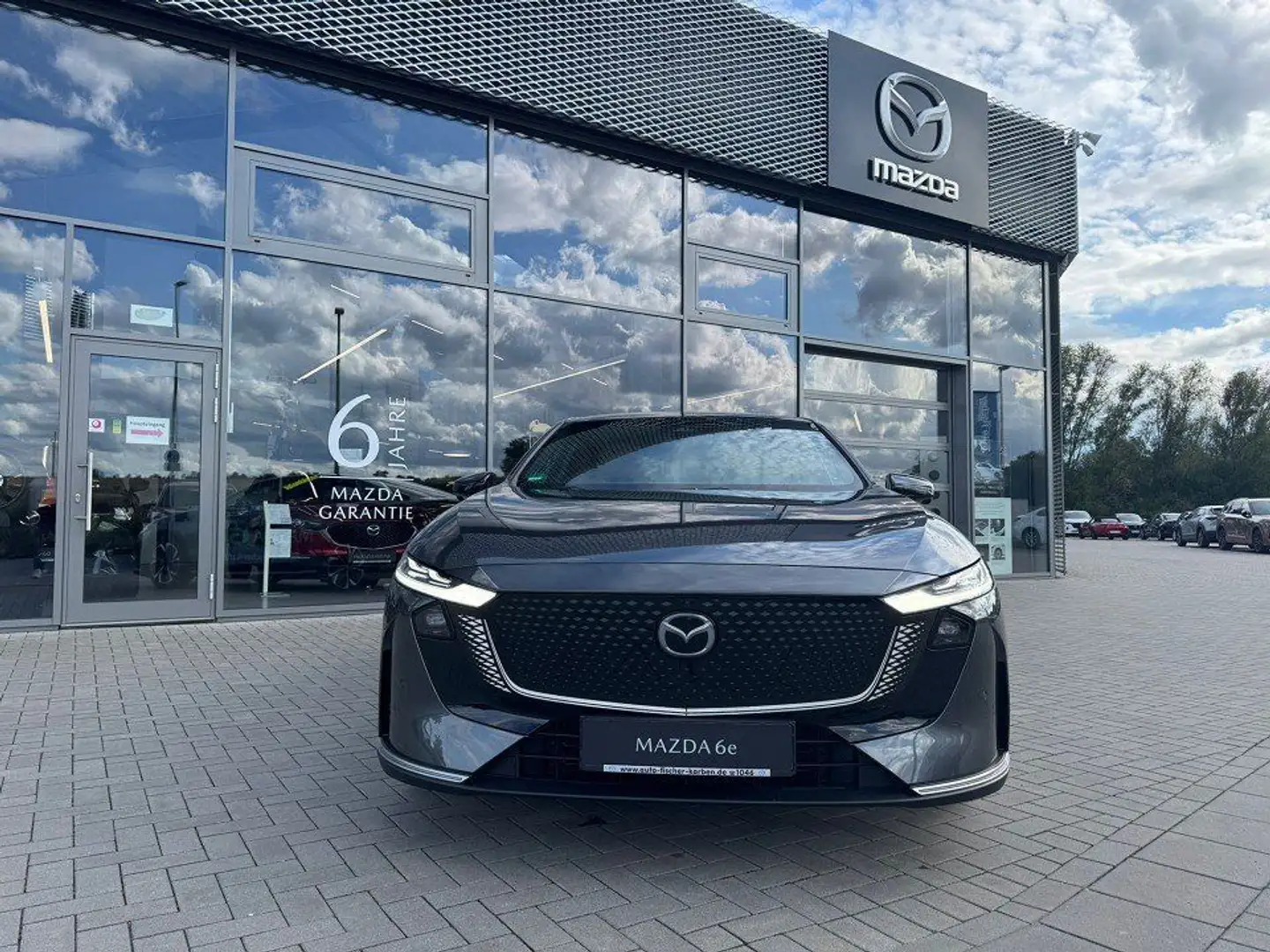 Mazda 6e (258PS) Automatik Takumi Plus  Pano Navi 360* Grau - 2