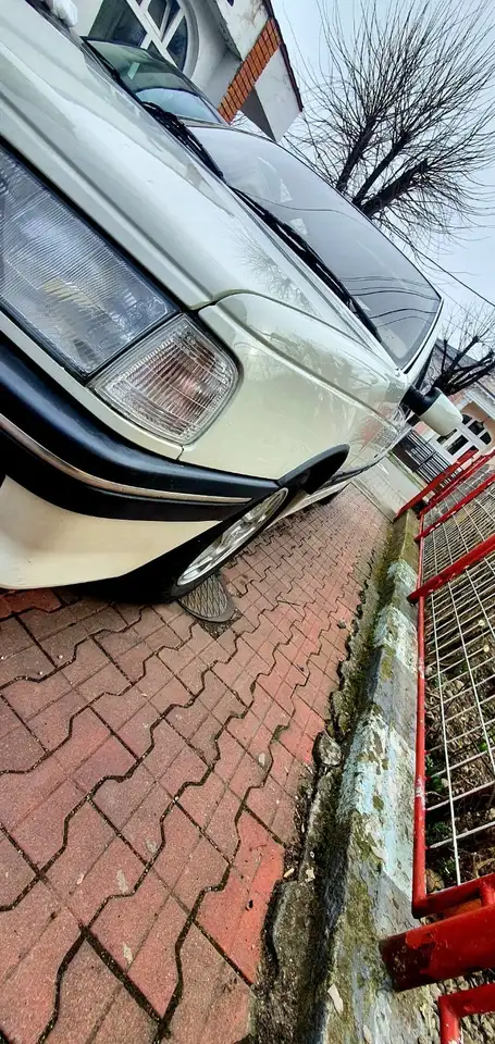 Peugeot 405 MI 16, foto 6