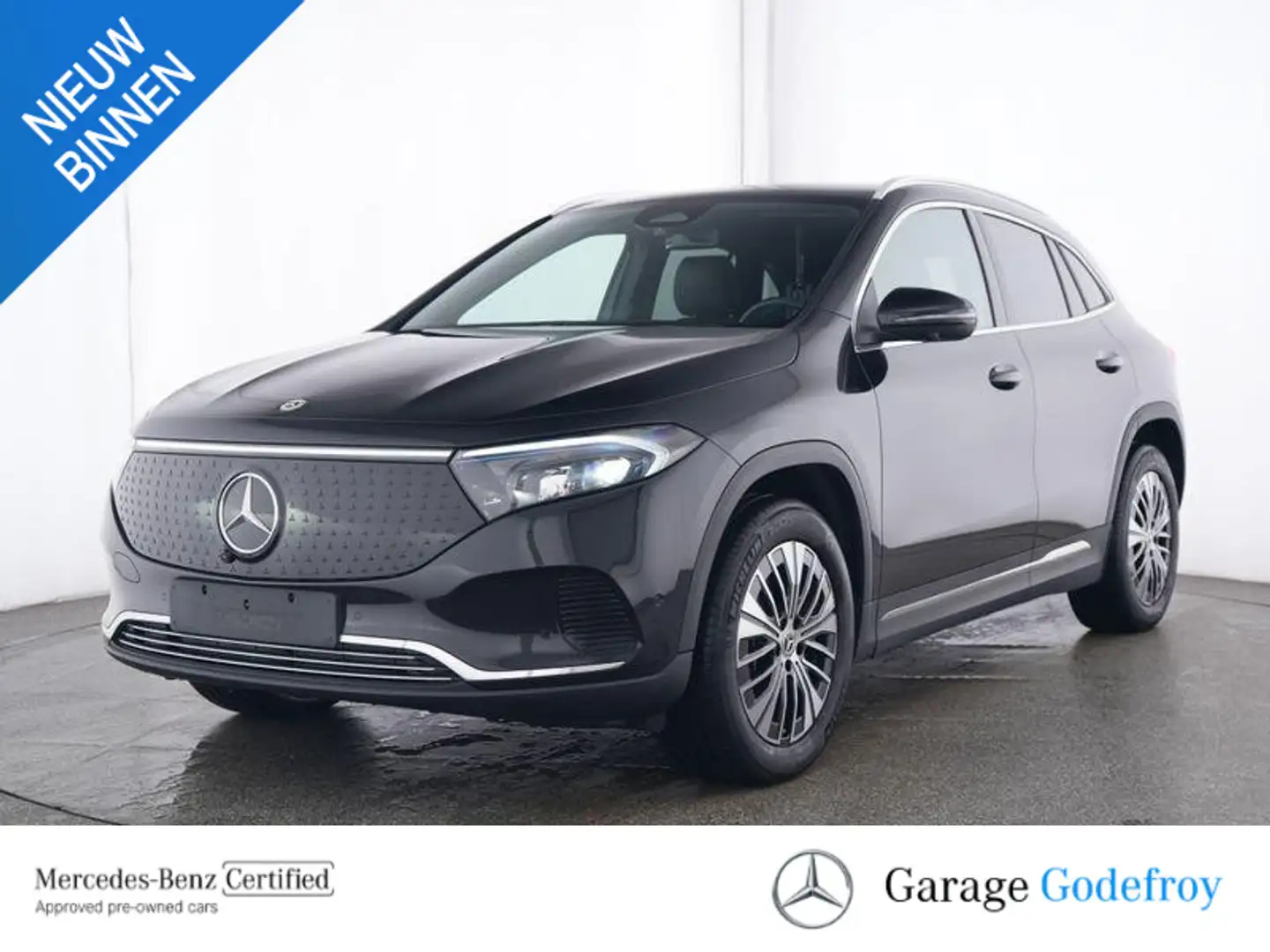 Mercedes-Benz EQA 300 EQA 4MATIC Zwart - 1