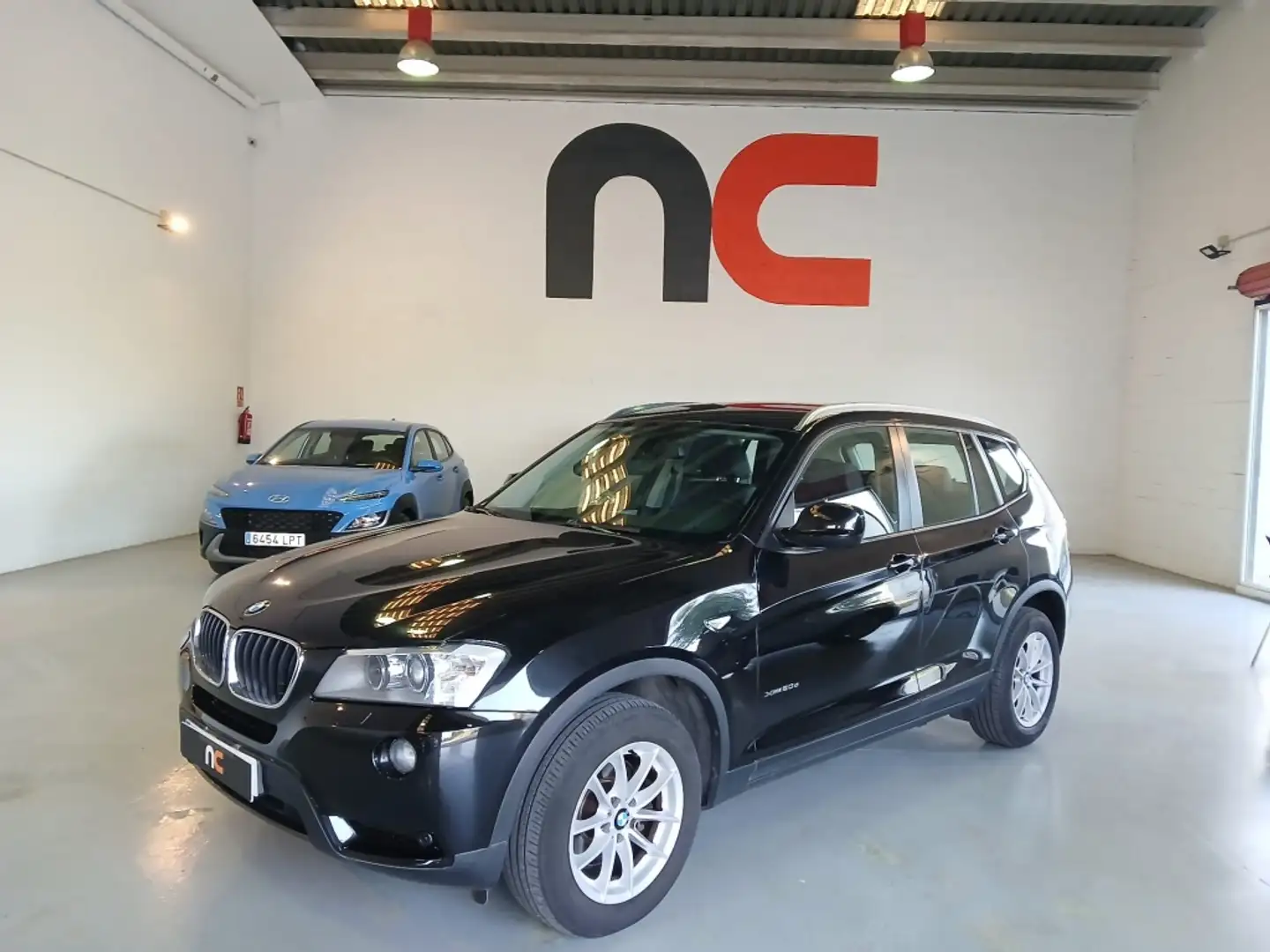 BMW X3 xDrive 20dA Noir - 1