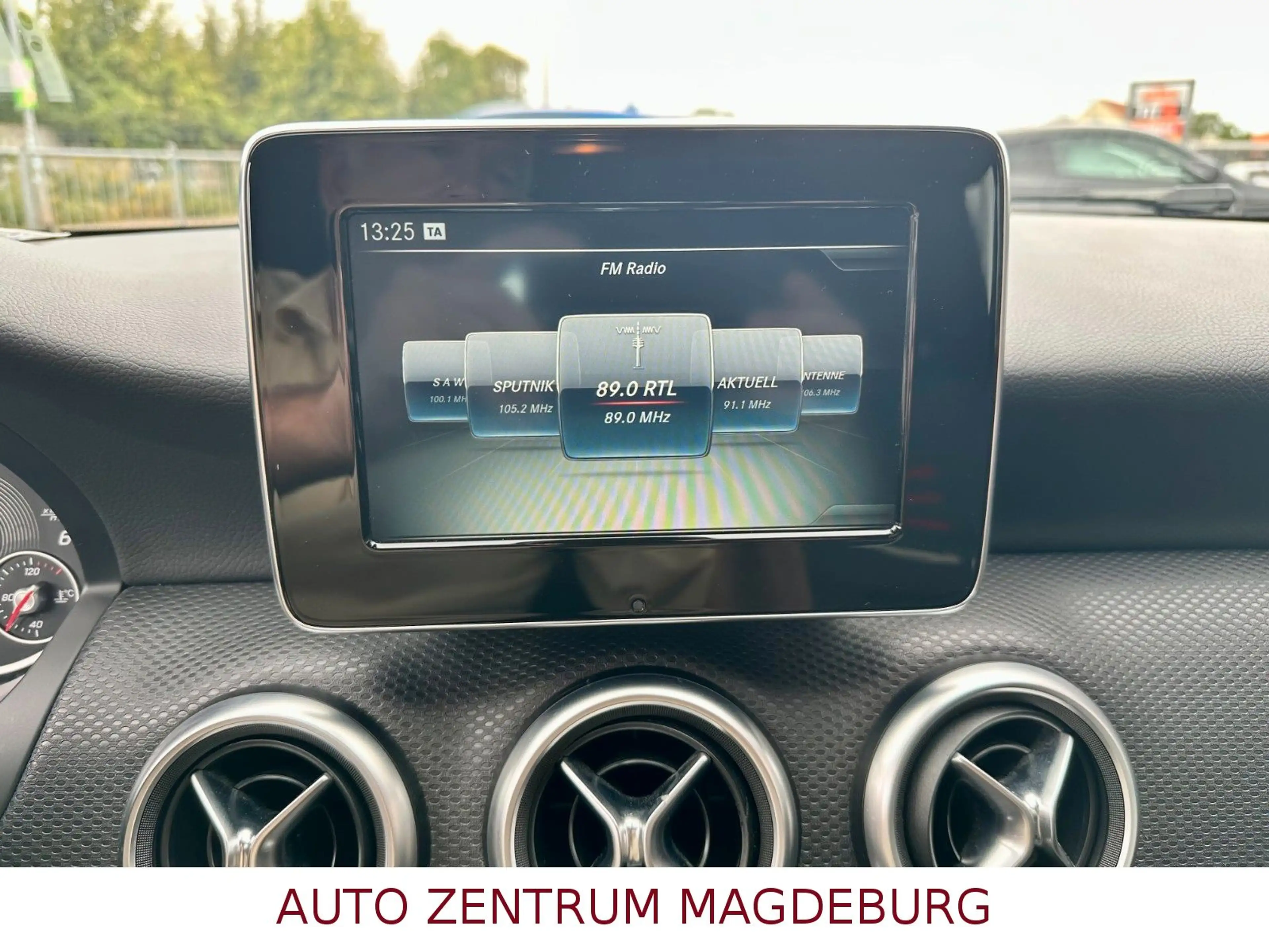 Mercedes-Benz A 180 CDI  *NAVI*TEMPOMAT*TEILLEDER*PDC* — photo 21