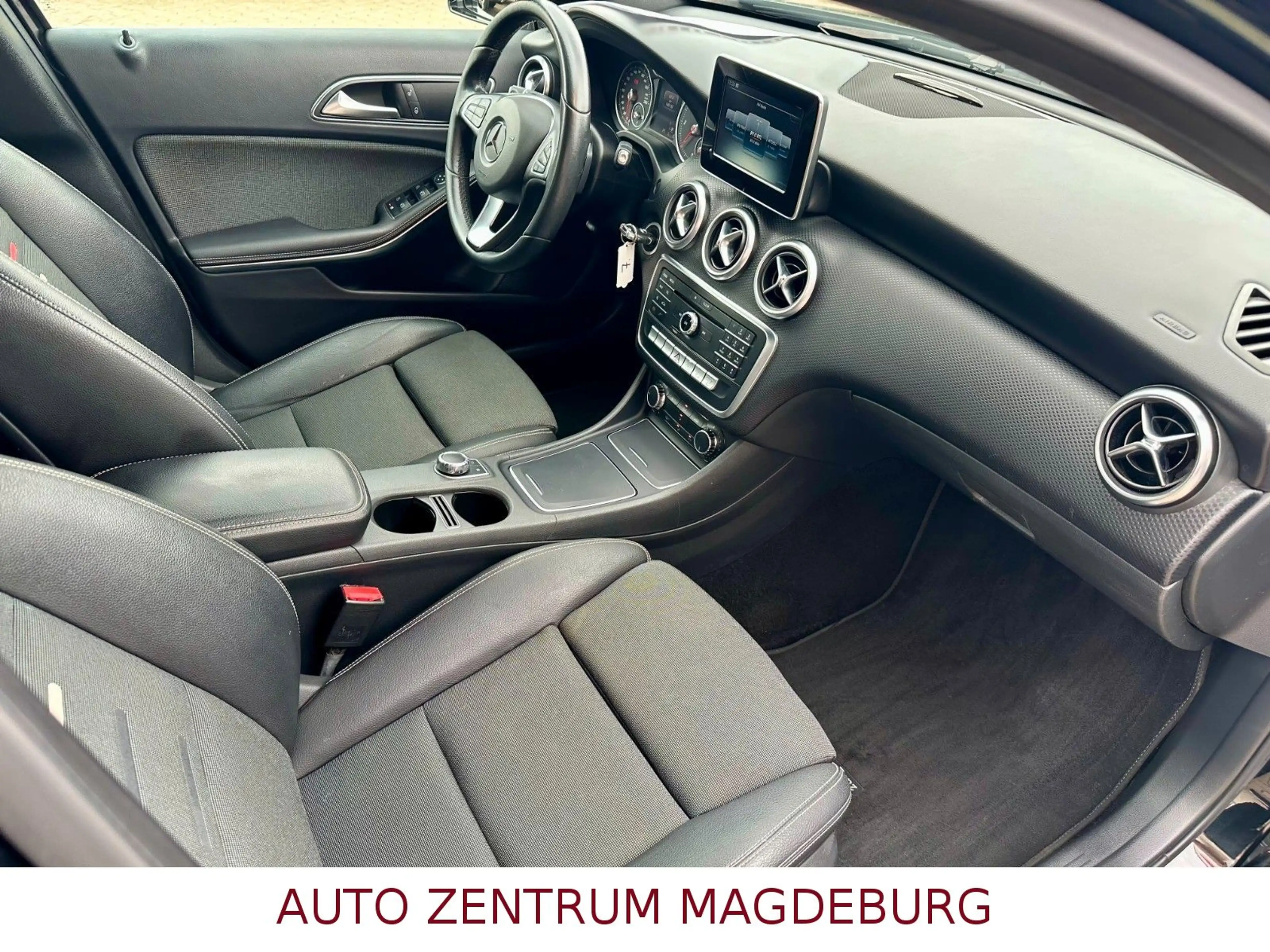 Mercedes-Benz A 180 CDI  *NAVI*TEMPOMAT*TEILLEDER*PDC* — photo 25