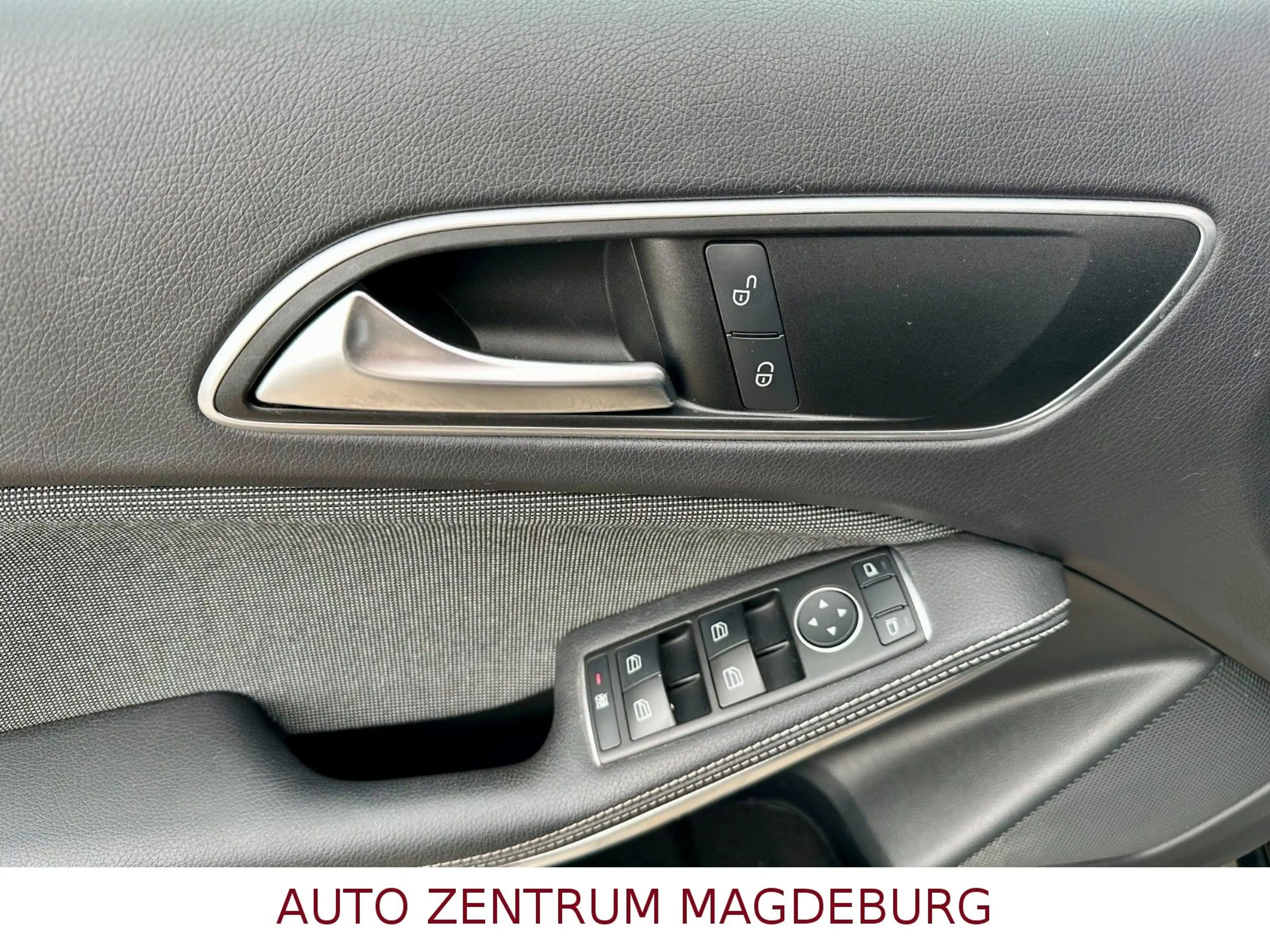 Mercedes-Benz A 180 CDI  *NAVI*TEMPOMAT*TEILLEDER*PDC* — photo 14