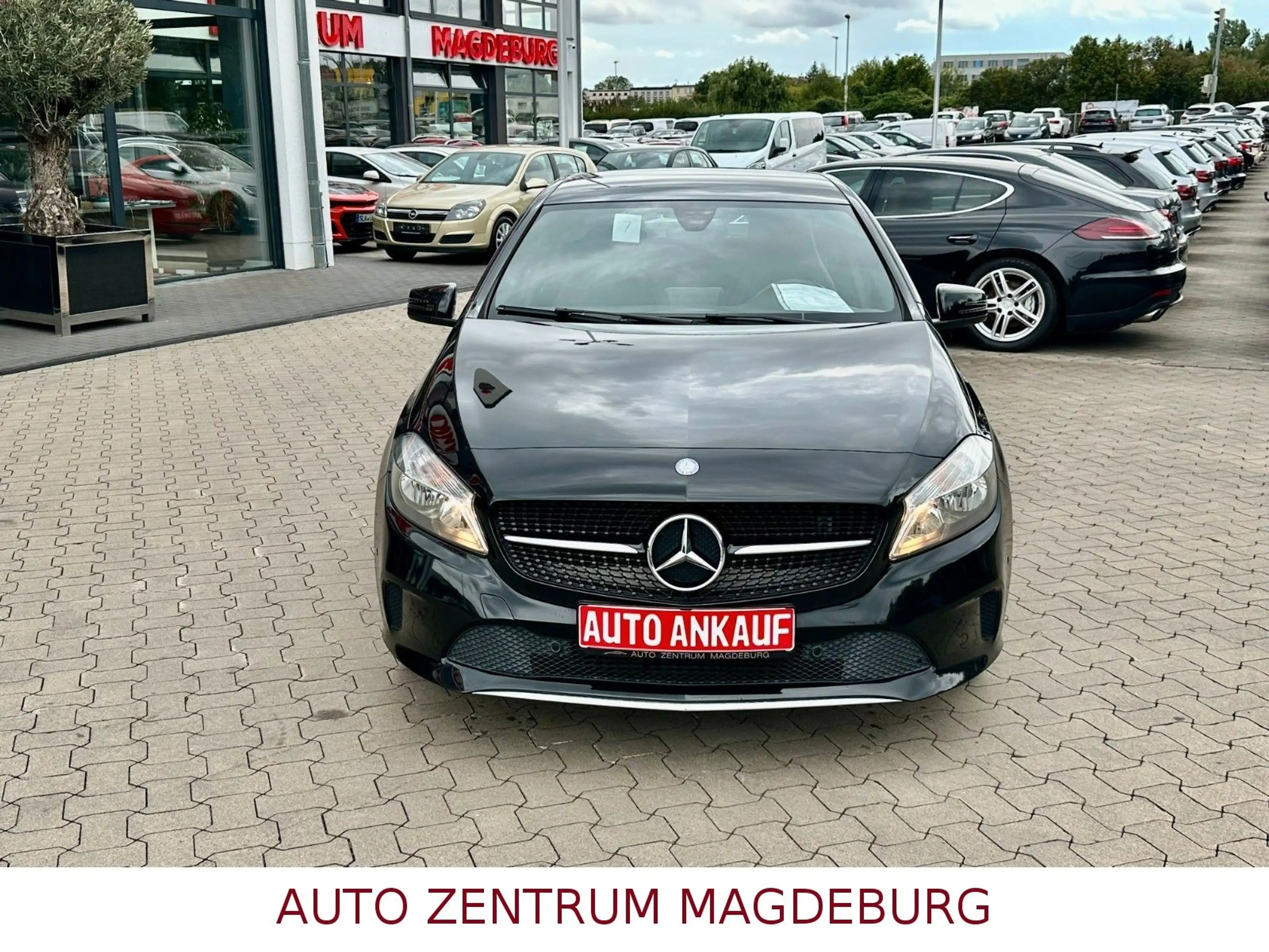 Mercedes-Benz A 180 CDI  *NAVI*TEMPOMAT*TEILLEDER*PDC* — photo 3