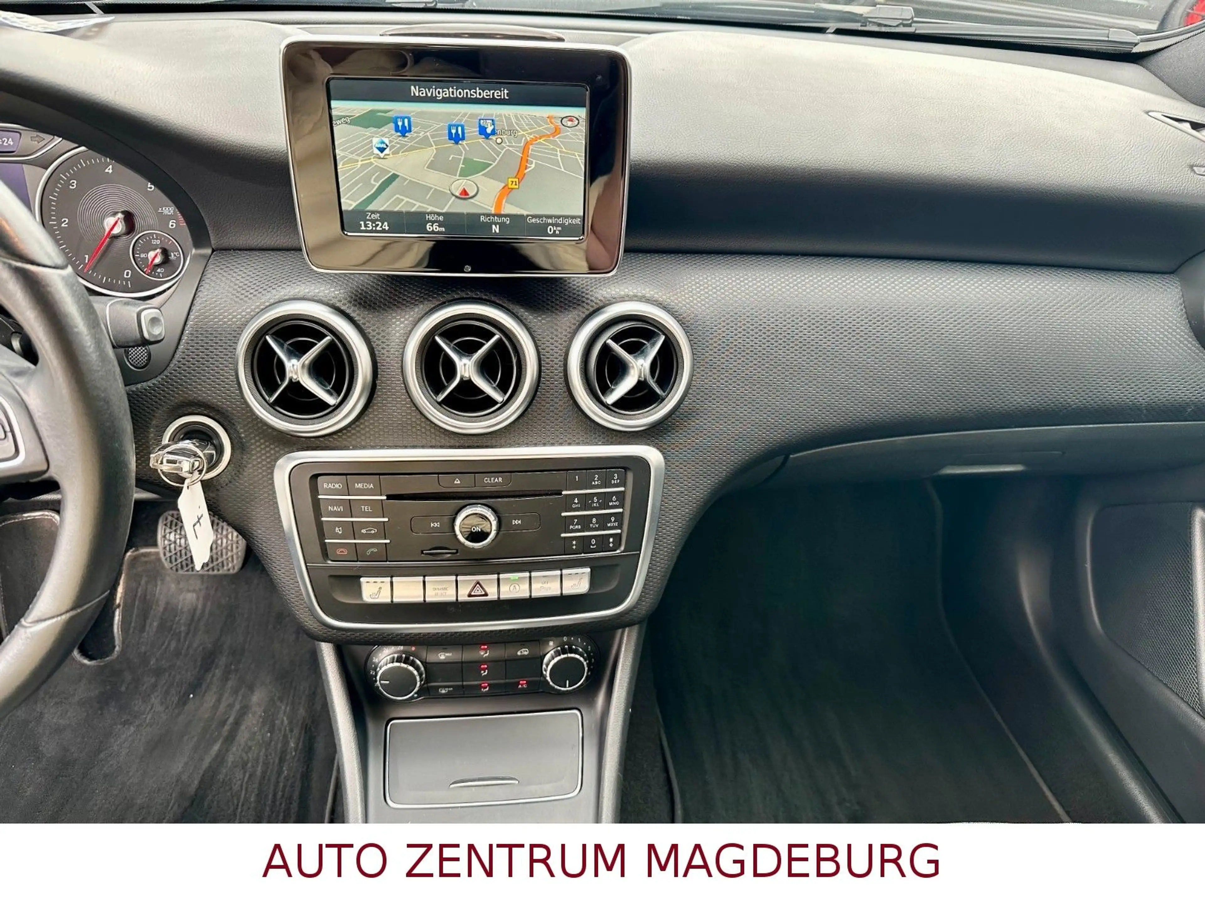 Mercedes-Benz A 180 CDI  *NAVI*TEMPOMAT*TEILLEDER*PDC* — photo 18