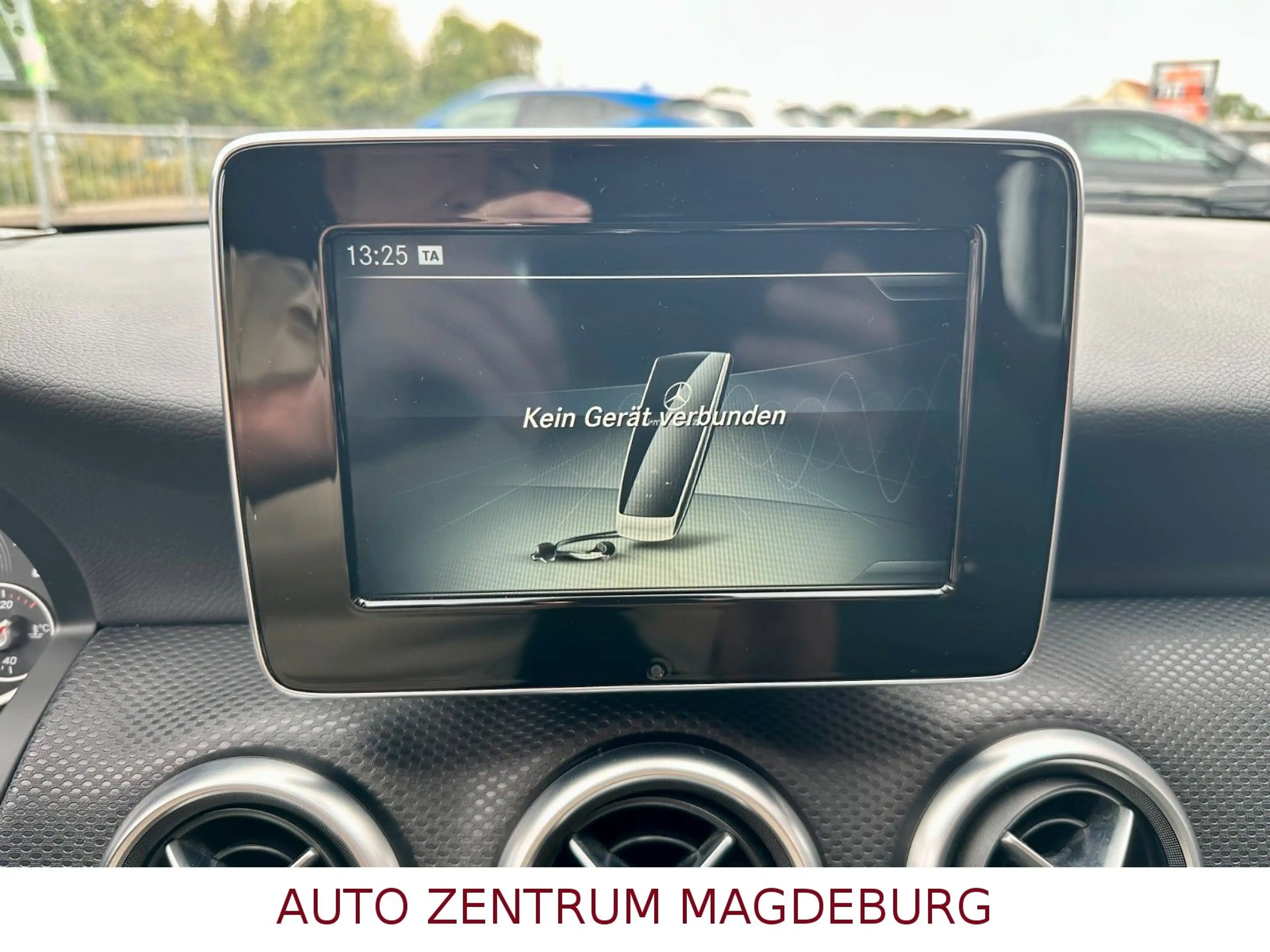 Mercedes-Benz A 180 CDI  *NAVI*TEMPOMAT*TEILLEDER*PDC* — photo 23