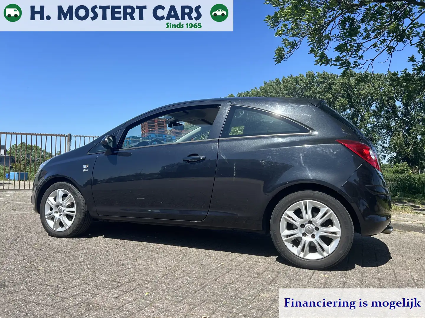 Opel Corsa 1.7 CDTi Business Sport 130 PK * NIEUWE APK * EURO Negro - 2
