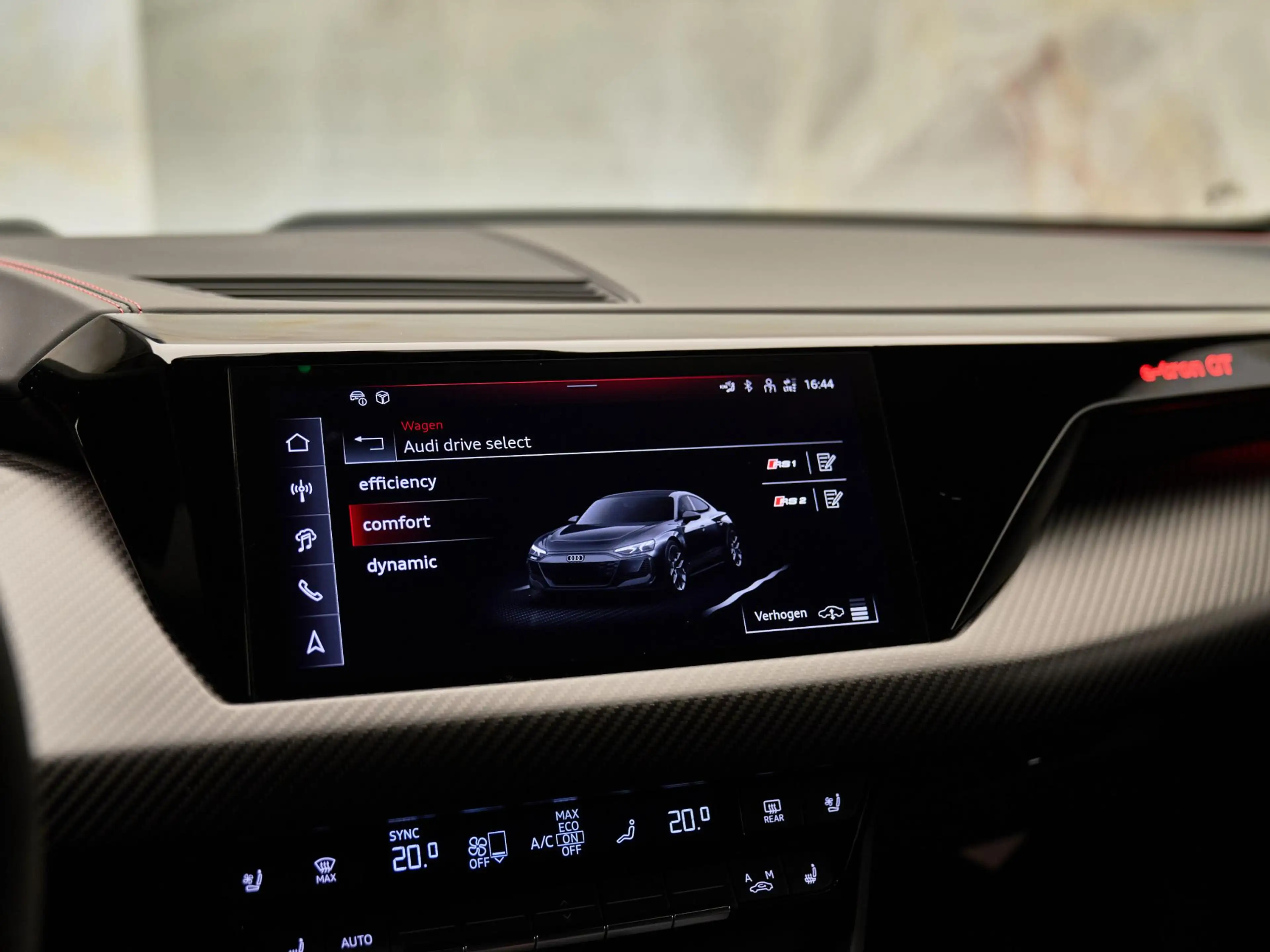 Audi RS e-tron GT , NP200k, carbon, ceramic, B&O, 4-wielbest, matrix — photo 16