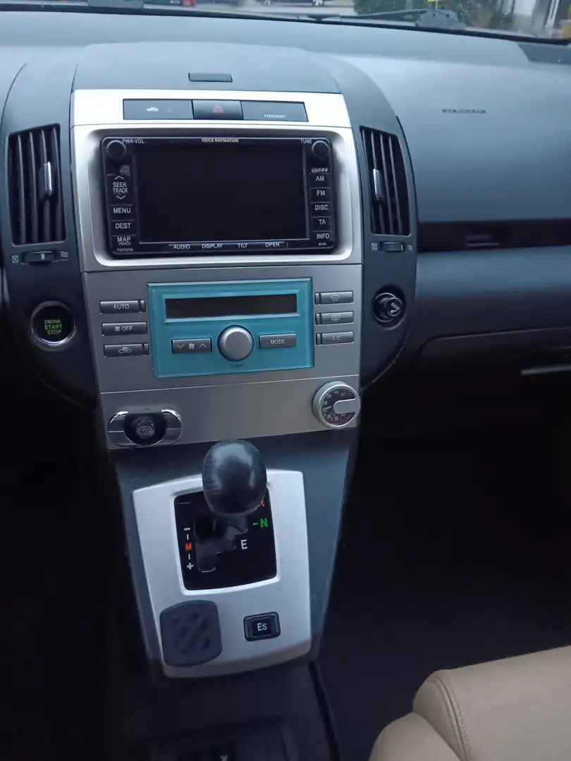 Toyota Corolla Verso 1.8 Multi-Mode Executive Gris - 2