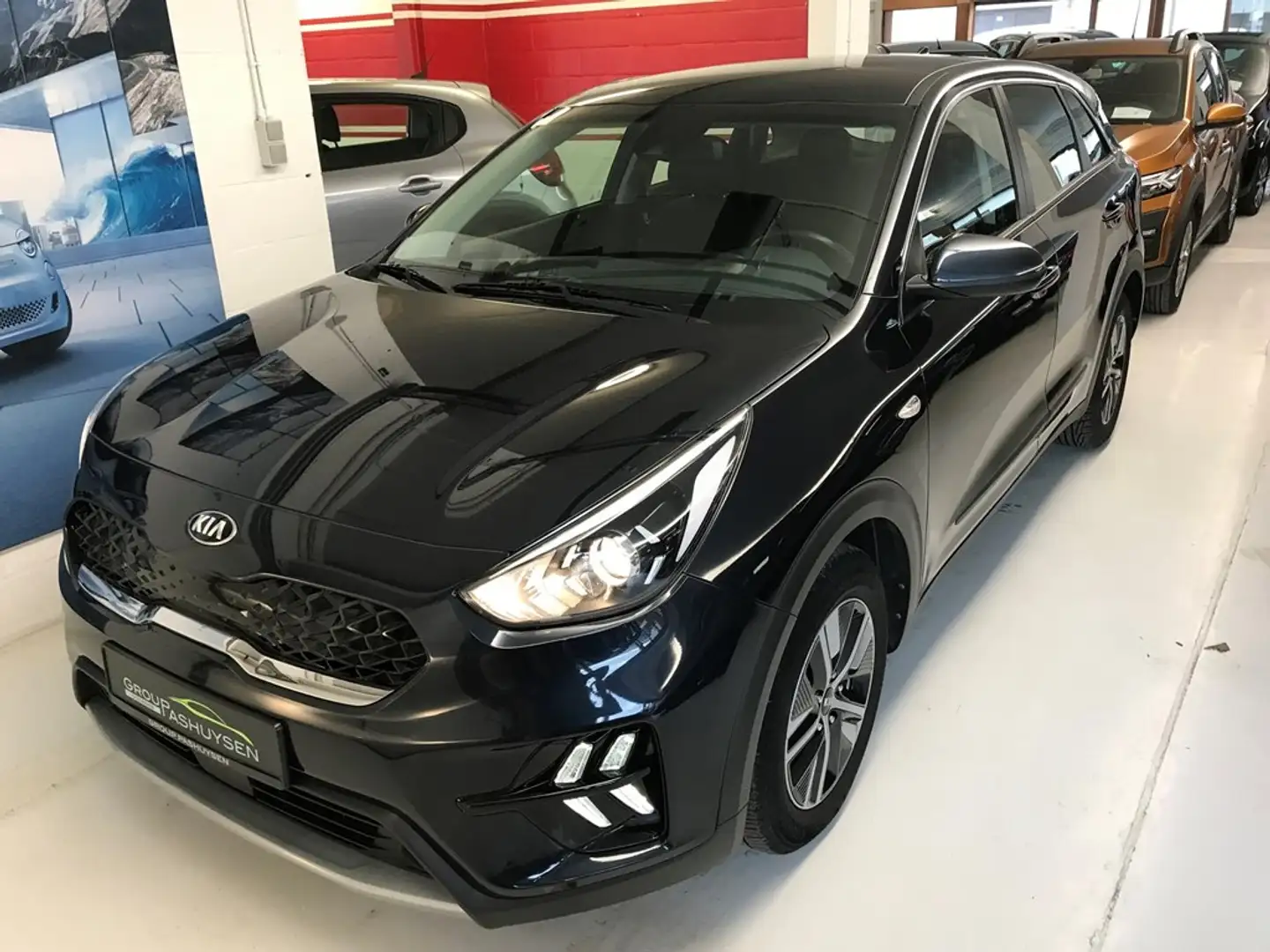 Kia Niro Navi Edition 1.6cc 105pk HYBRID Automaat Modrá - 1