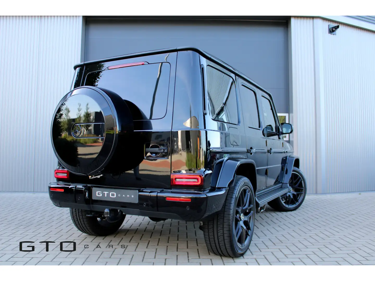 Mercedes-Benz G 63 AMG G63 Akrapovic, Burmester, Surround, Black pack, Ca Zwart - 2