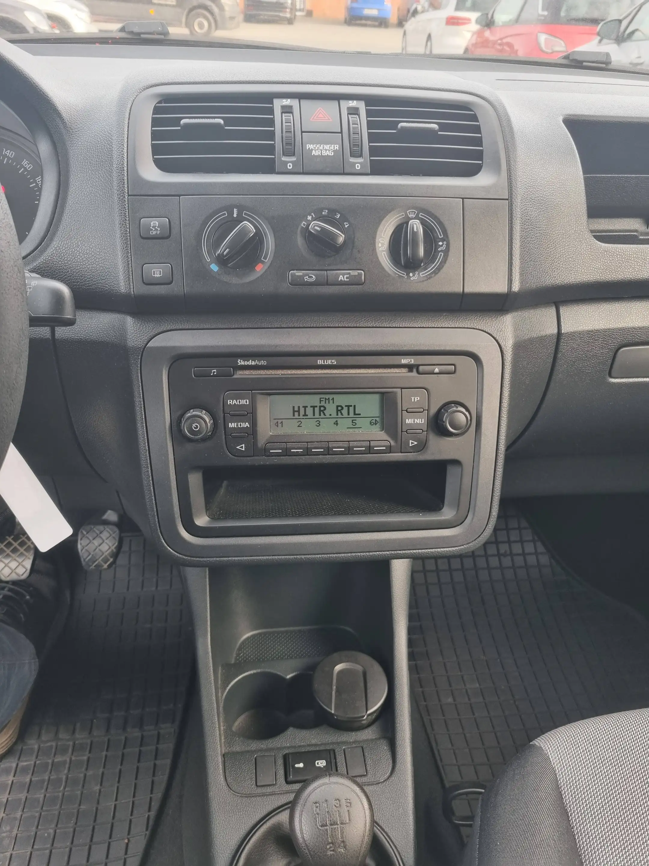 Skoda Roomster Roomster 1.2 TSI Active PLUS EDITION — photo 6