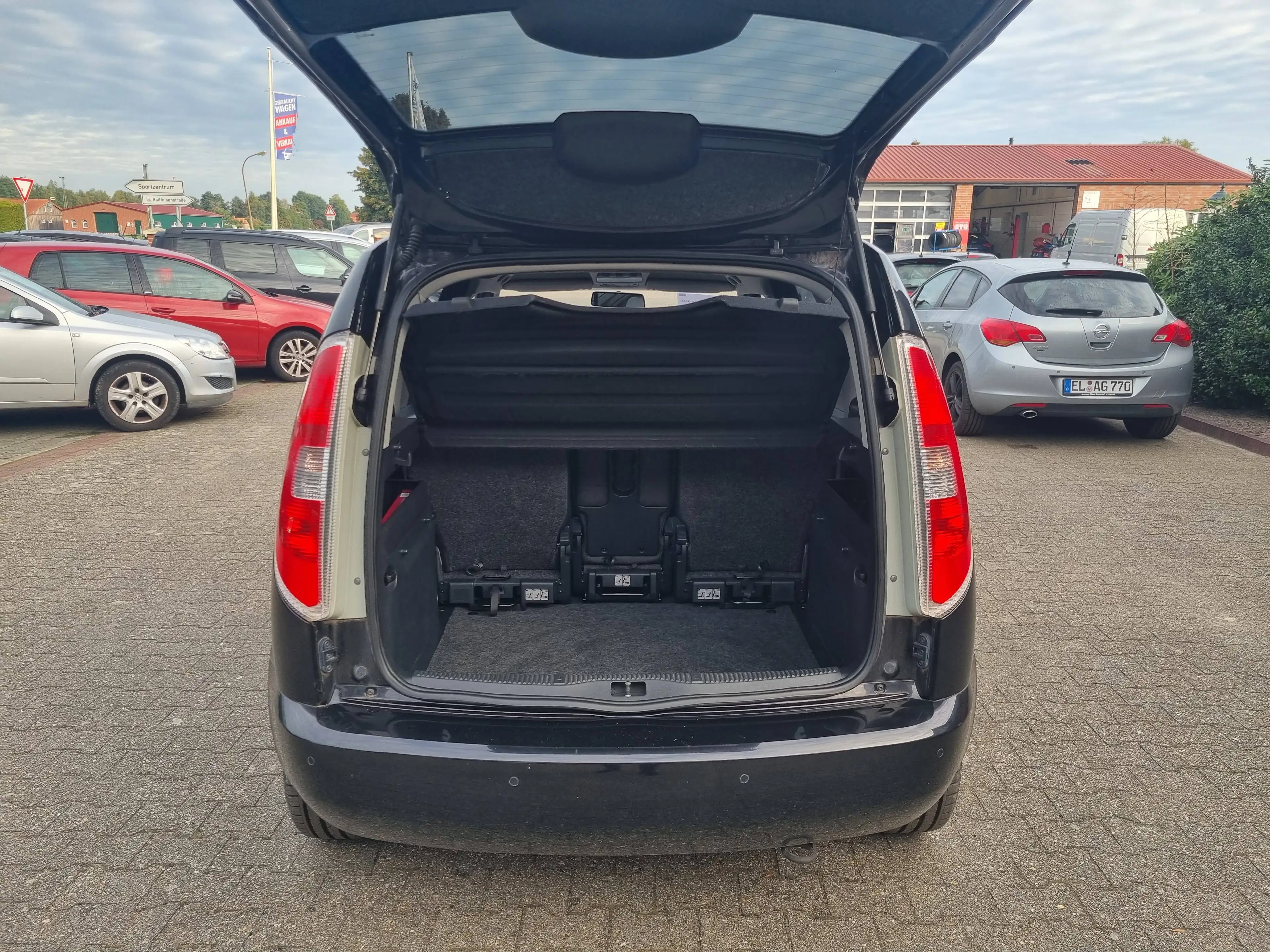 Skoda Roomster Roomster 1.2 TSI Active PLUS EDITION — photo 11
