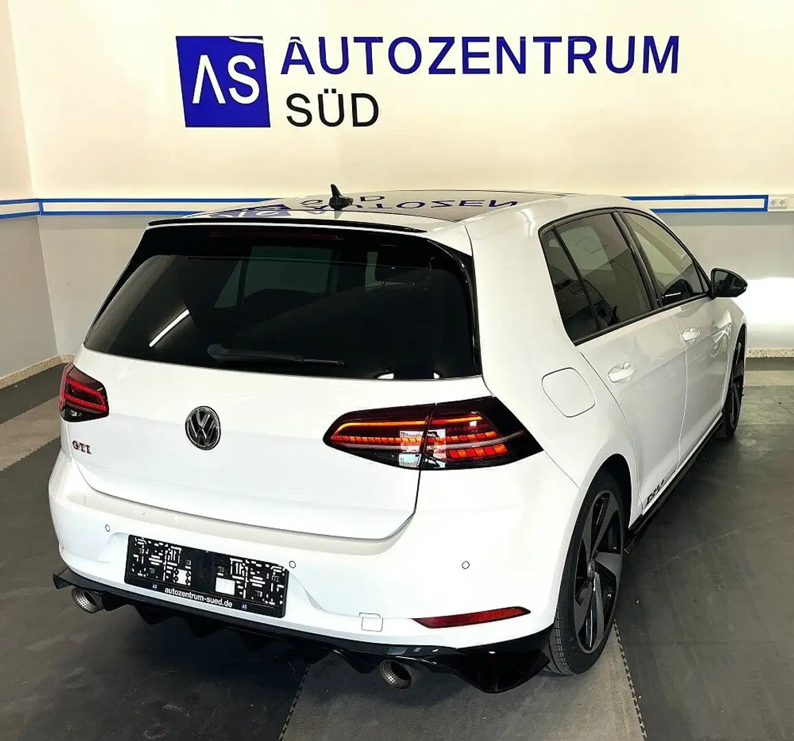 Volkswagen Golf GTI TCR DSG PANO KAM NAVI Weiß - 2