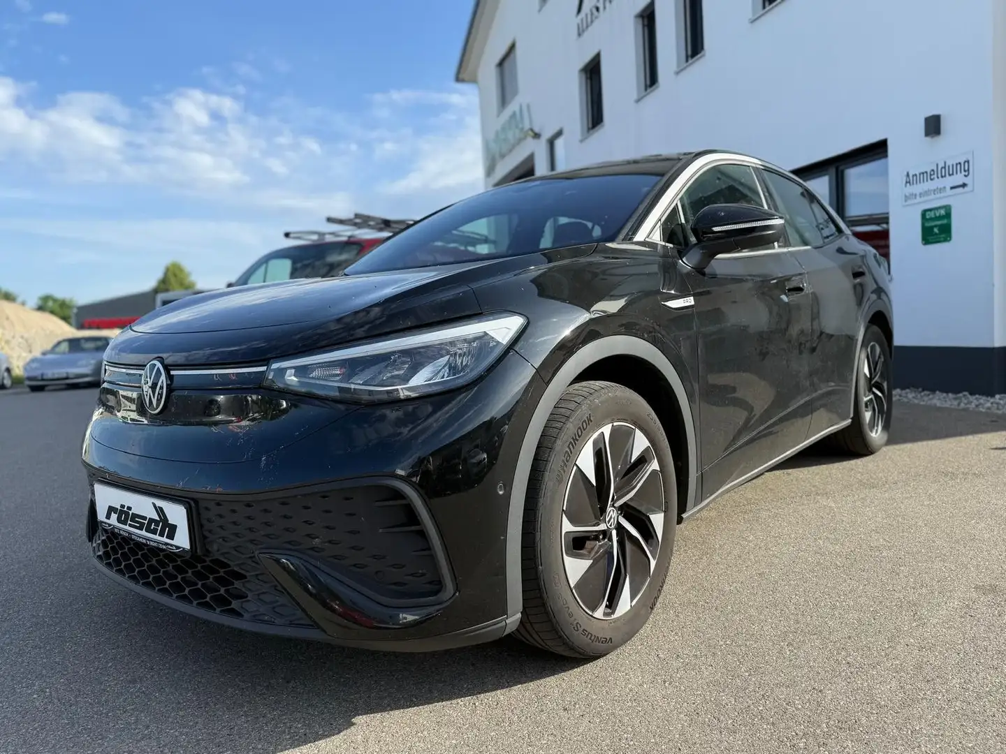 Volkswagen ID.5 Pro 128 kW APPLE LED NAVI Zwart - 1
