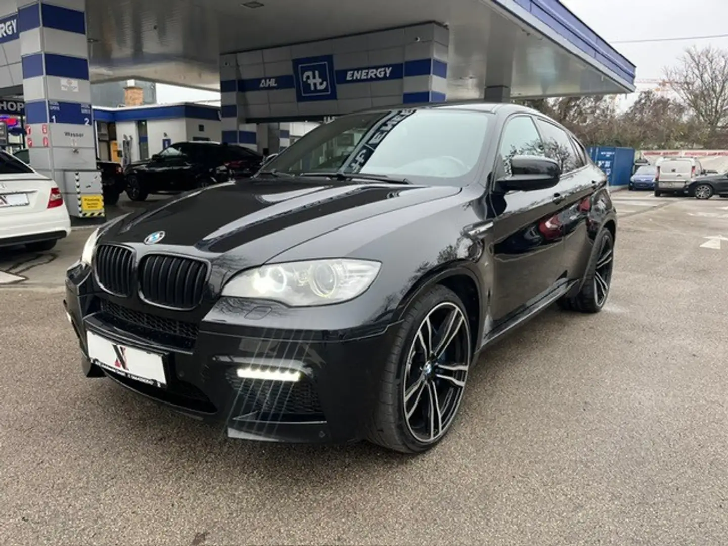 BMW X6 M -Paket Aut/TOP GEPFLEGTER ZUSTAND/ Schwarz - 1