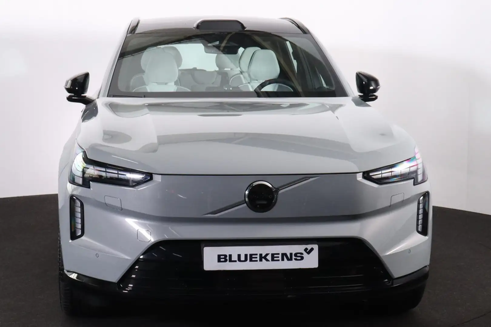 Volvo EX90 Twin Motor Performance Ultra 7p. 111 kWh - Luchtve Gris - 2
