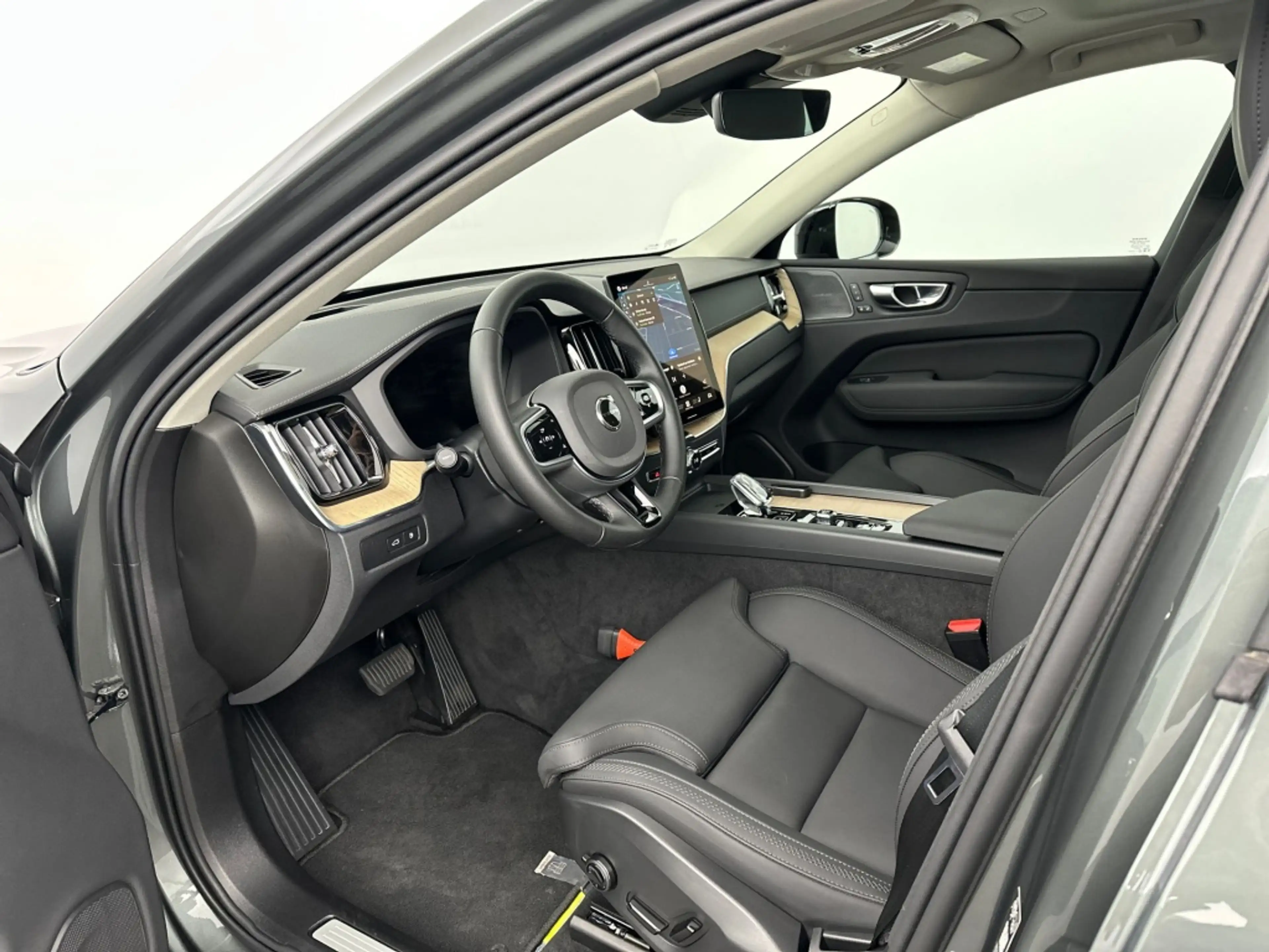Volvo XC60 T6 398PK Recharge Ultra Dark| Luchtvering| 360Came — photo 14