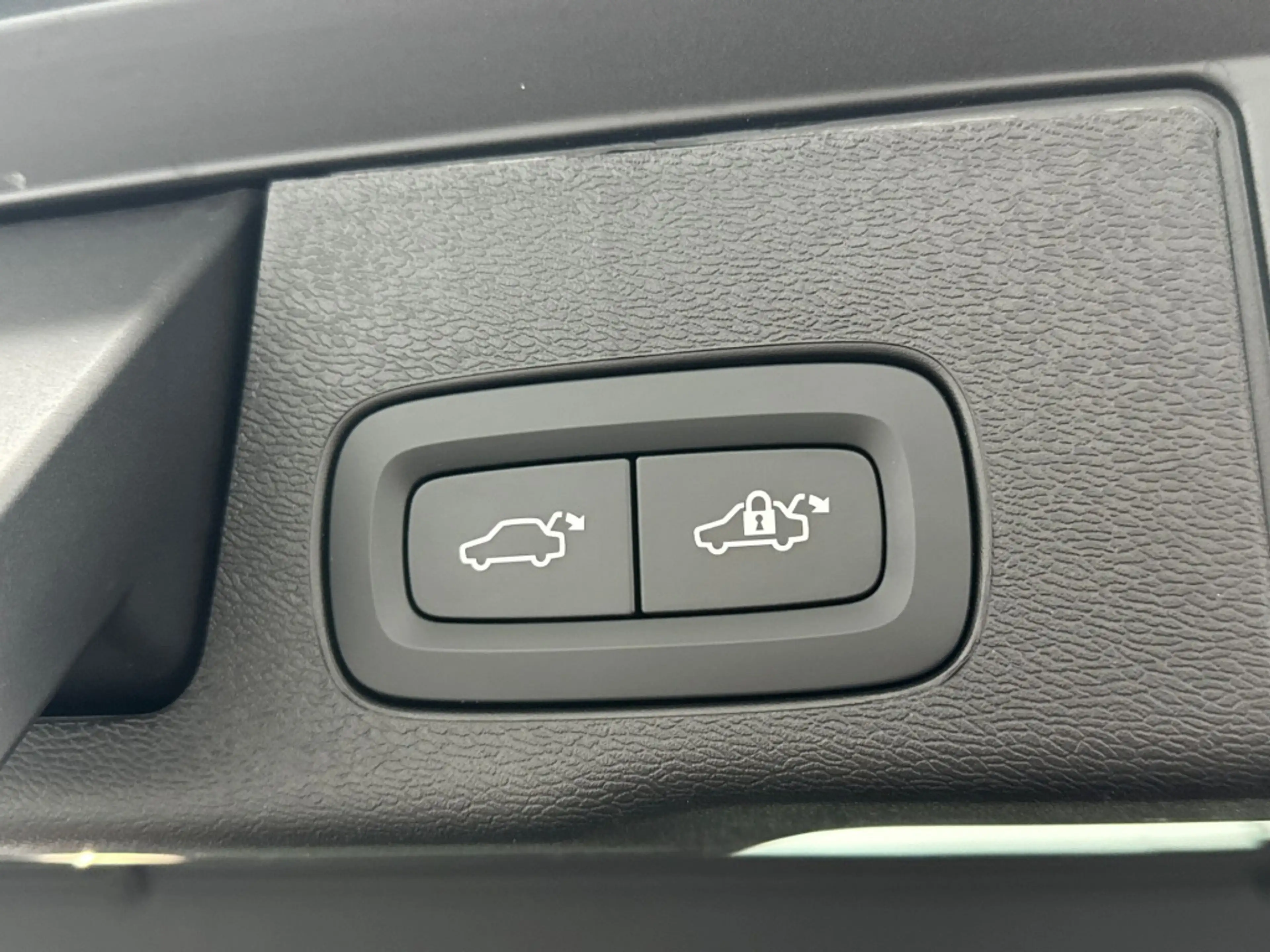Volvo XC60 T6 398PK Recharge Ultra Dark| Luchtvering| 360Came — photo 42