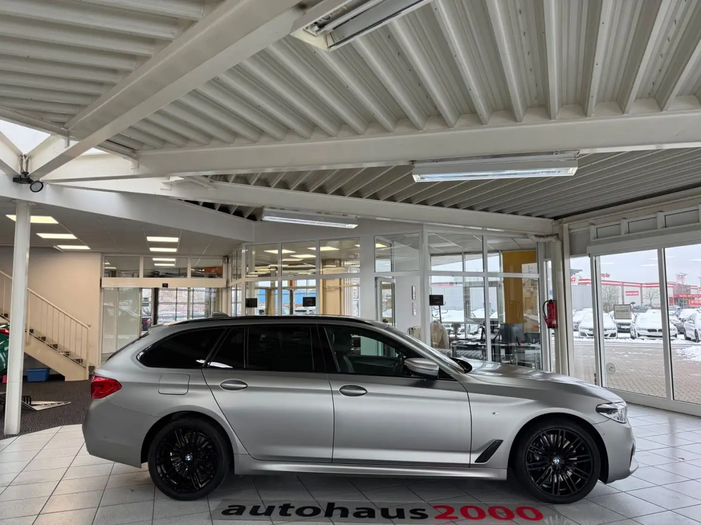 BMW 540 d xDrive M Sportpaket LED/360°/HUD/SITZBE. Gris - 2
