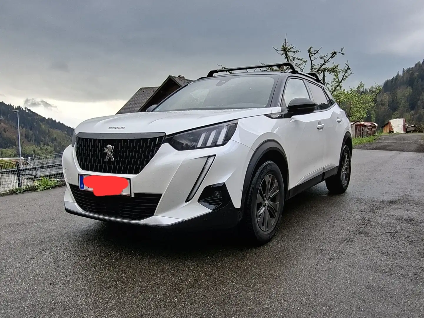 Peugeot 2008 BlueHDi 110 S&S GT 6-Gang-Manuell - 1