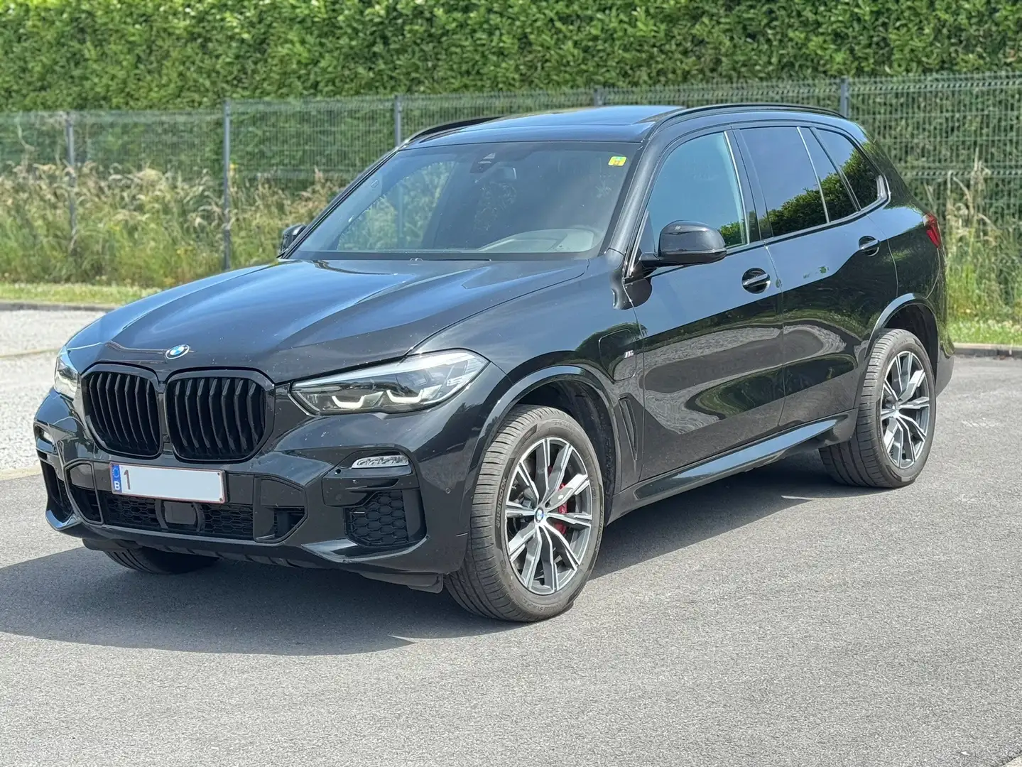 BMW X5 3.0A X-Drive45e PACK-M Full Full Option Zwart - 1