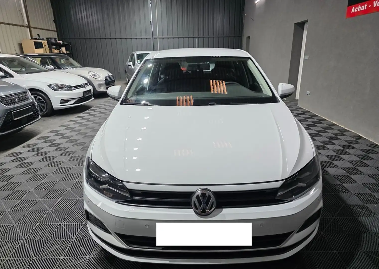 Volkswagen Polo VI 1.0 80ch À partir de 129.66 mois Blanc - 2
