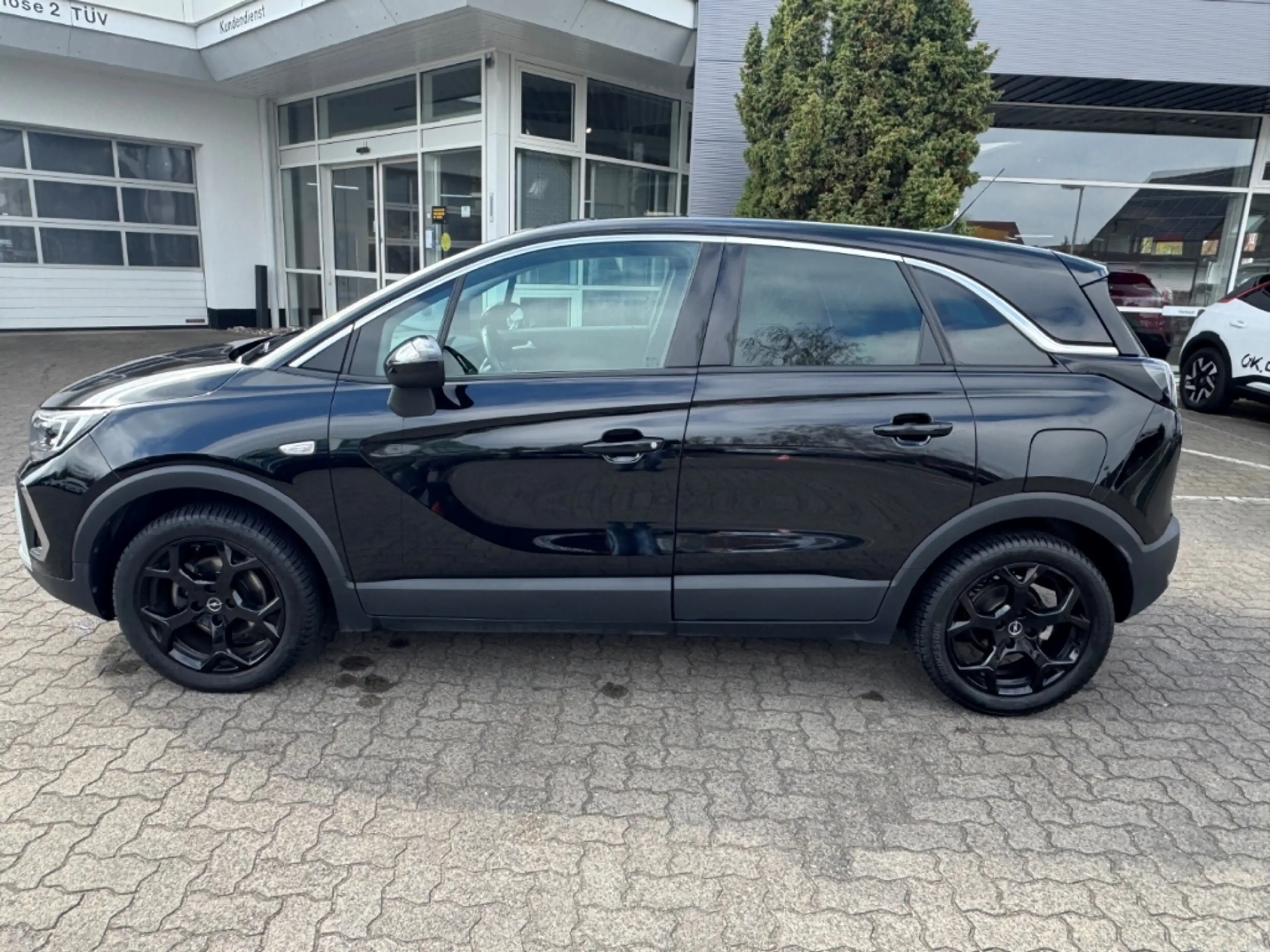 Opel Crossland Elegance 1.2 Turbo SHZ+LHZ+Kamera+AHK — photo 2