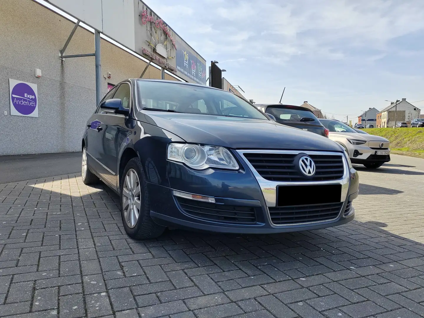 Volkswagen Passat 1.6i Comfortline Blauw - 1