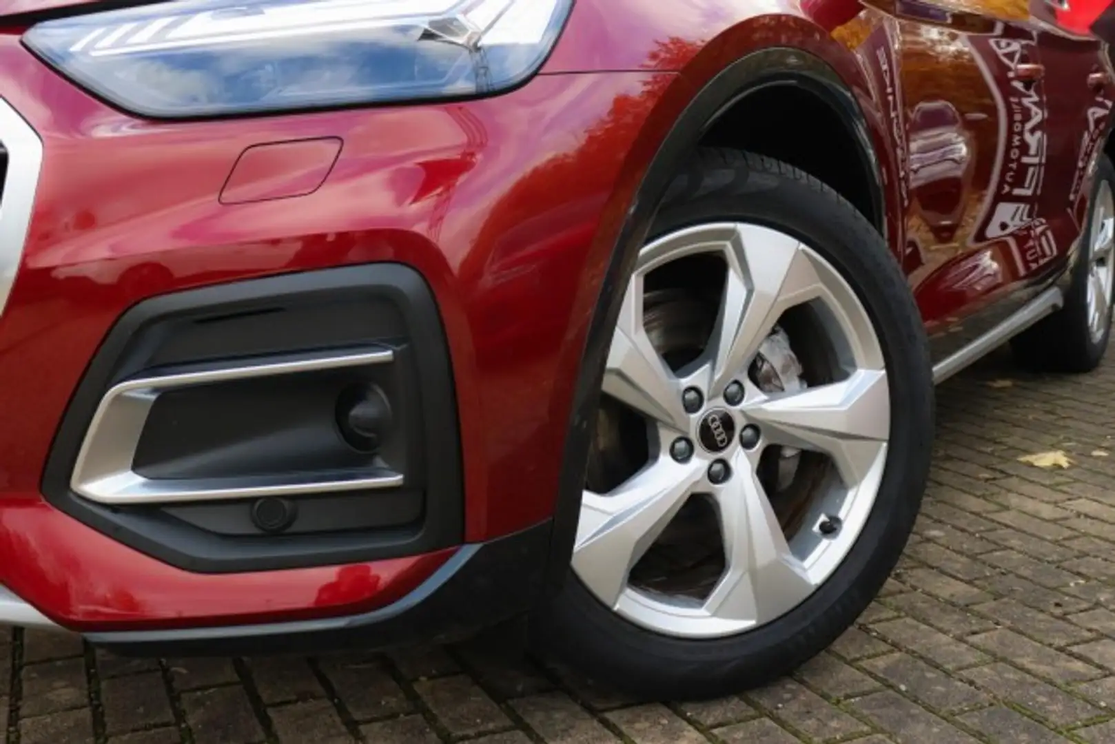 Audi Q5 45 TFSI quattro advanced MATRIX*MEMORY*LUFT Klima Rouge - 2