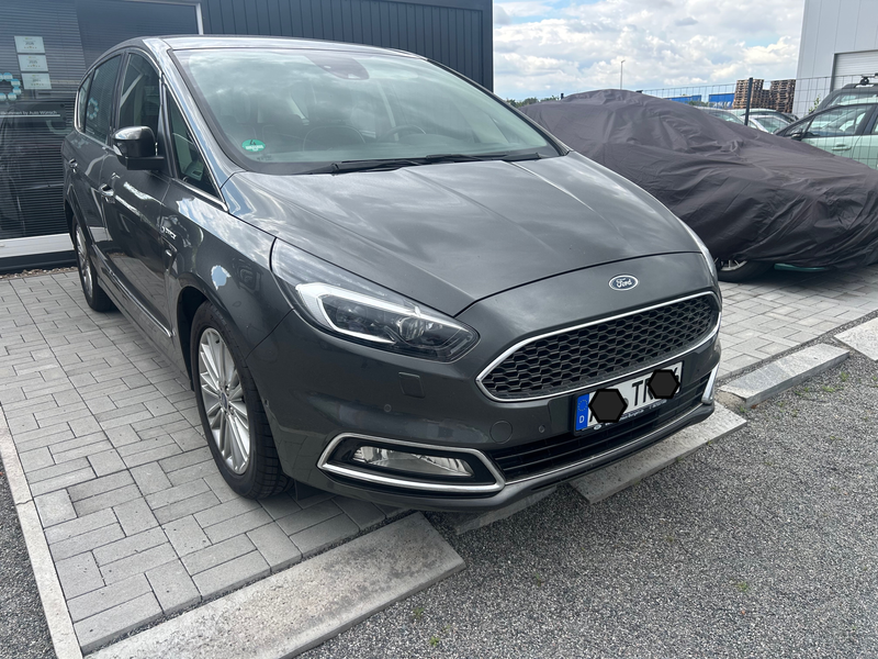 Ford S-Max Vignale 2.0 L. - 177 kW EcoBlue Bi-Turbo Euro 6_ KeyFree-Paket_
