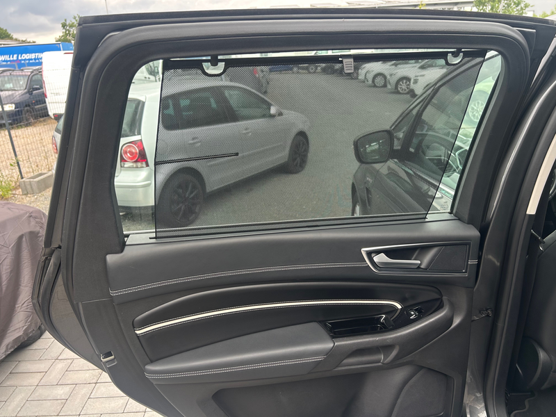Ford S-Max Vignale 2.0 L. - 177 kW EcoBlue Bi-Turbo Euro 6_ KeyFree-Paket_ — photo 8
