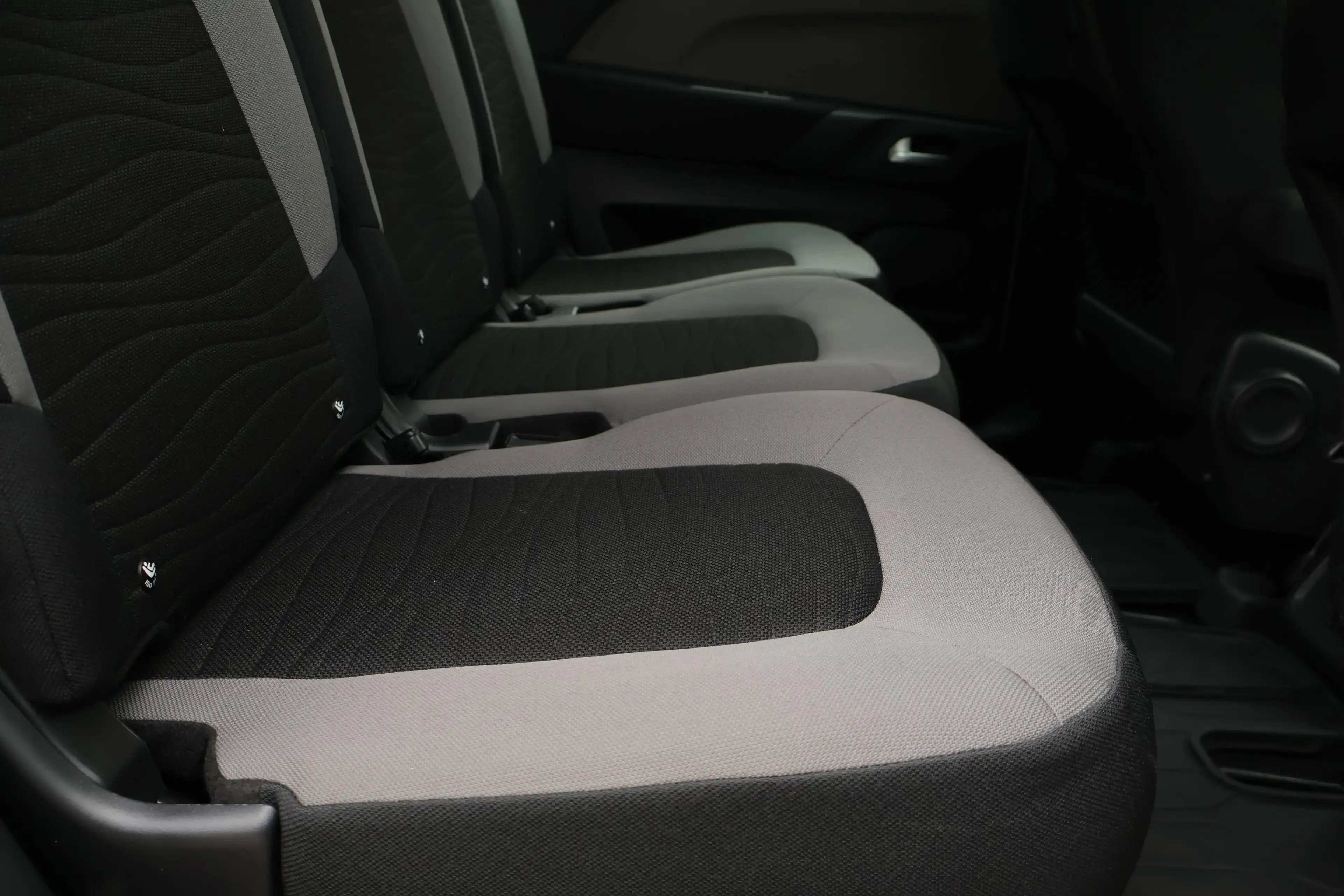 Citroen C4 Picasso C4 Picasso 1.6 BlueHDi CruiseC ParkS Airco — photo 9