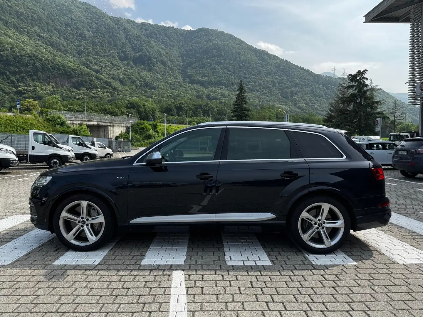 Audi SQ7 4.0 V8 TDI quattro tiptronic sport attitude Nero - 2