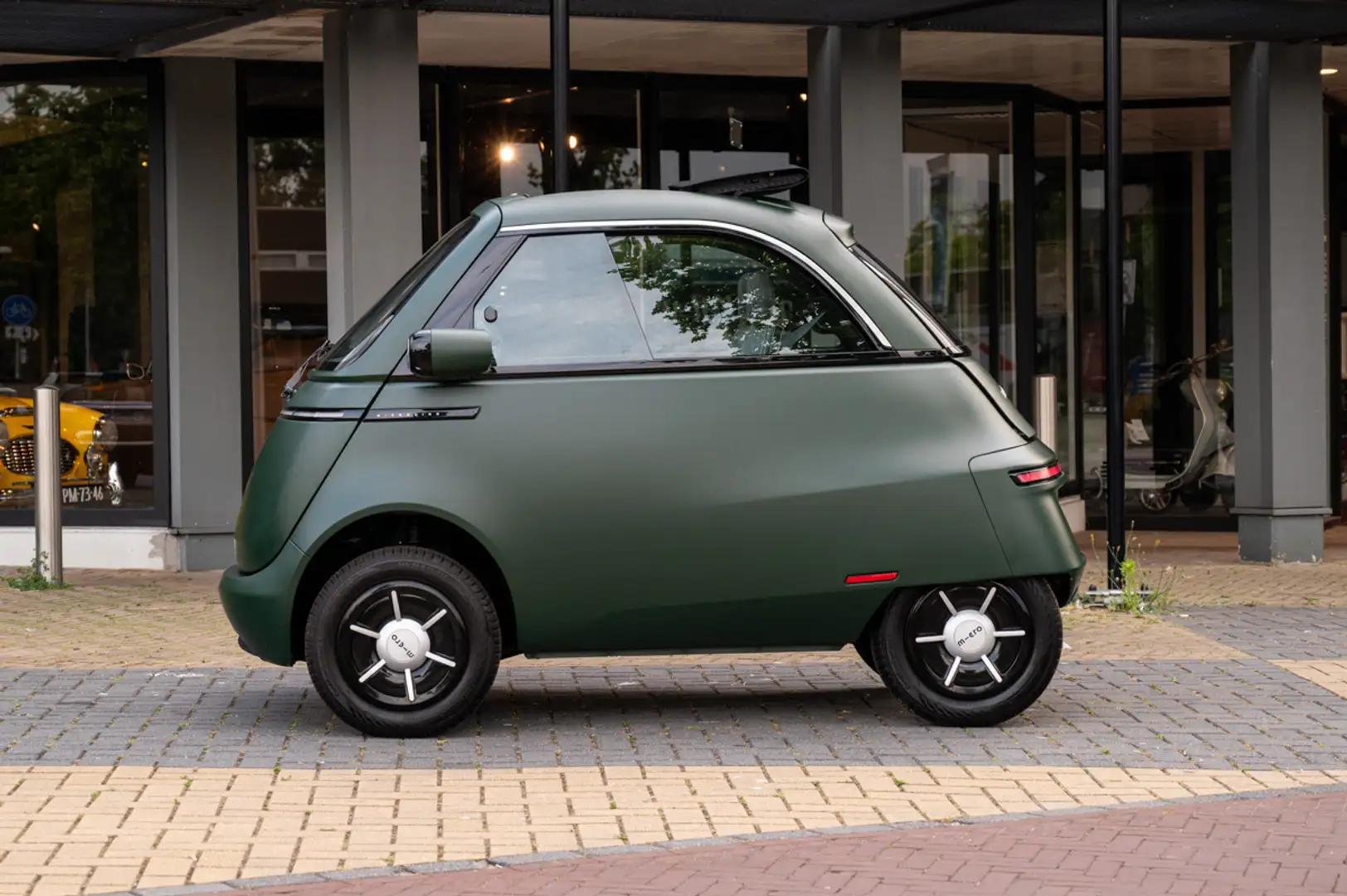 Micro Microlino L7 - 90km/u - 177km range Vert - 2