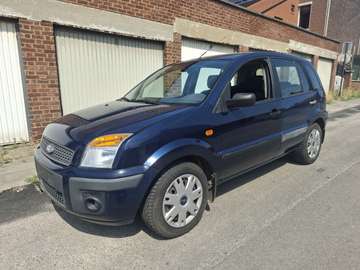 **Ford Fusion 1.4 Essence – 2008 – Prête à immatri