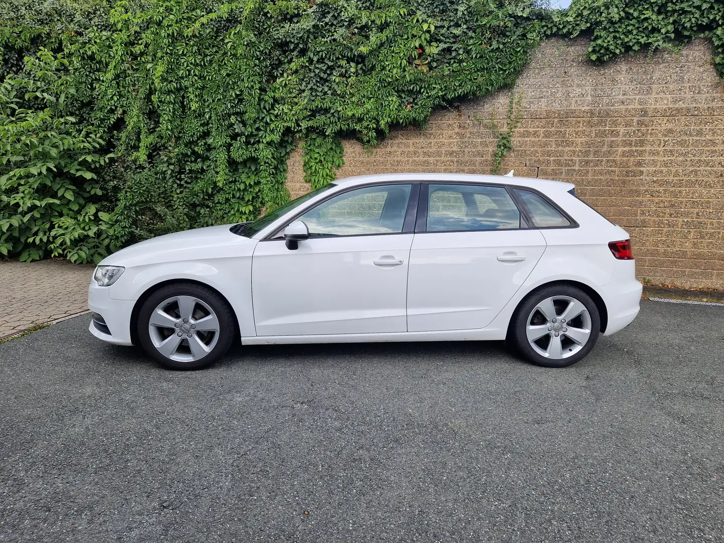 Audi A3 A3 2.0 TDI Limousine (clean diesel) Ambition Weiß - 2