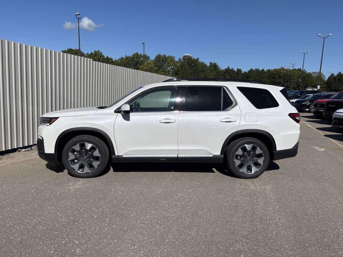 2026 Honda Pilot Touring AWD | One Owner | No Accidents | Vent. Fro