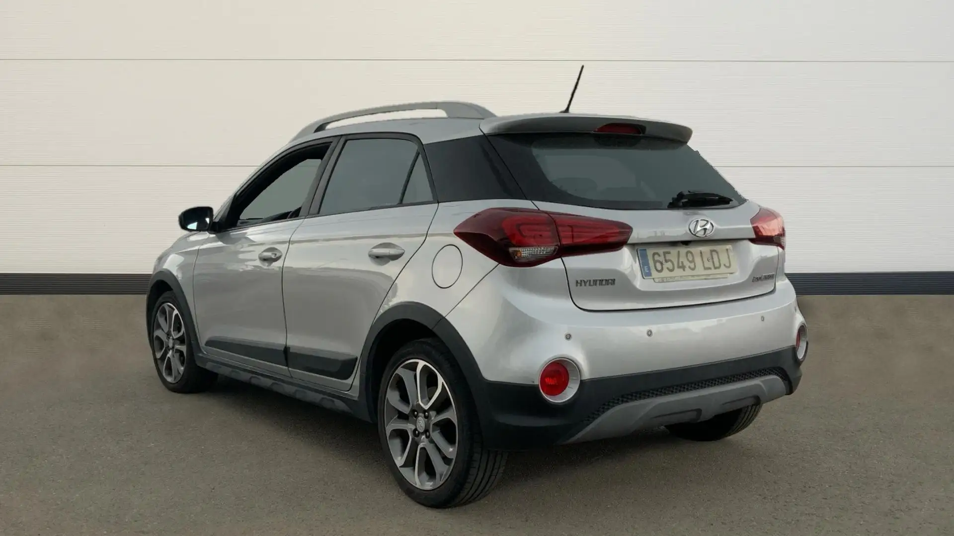 Hyundai i20 1.0 TGDI Tecno LE 100 - 2