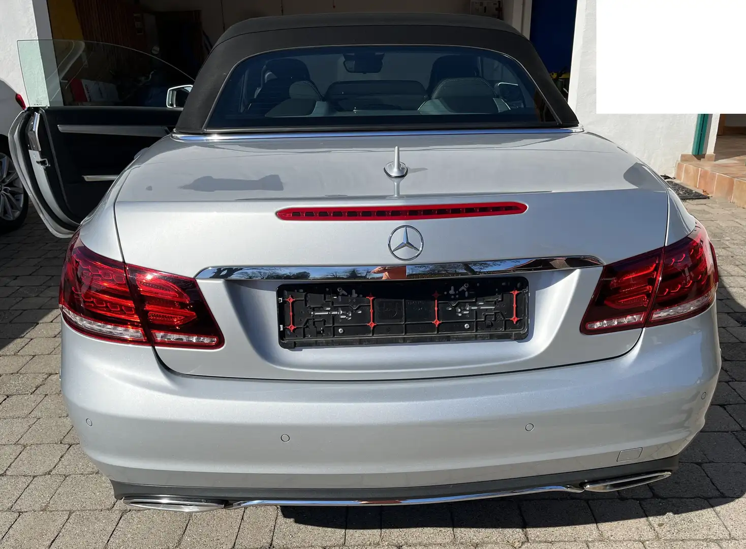 Mercedes-Benz E 350 E 350 BlueTEC Cabrio 7G-TRONIC - 2