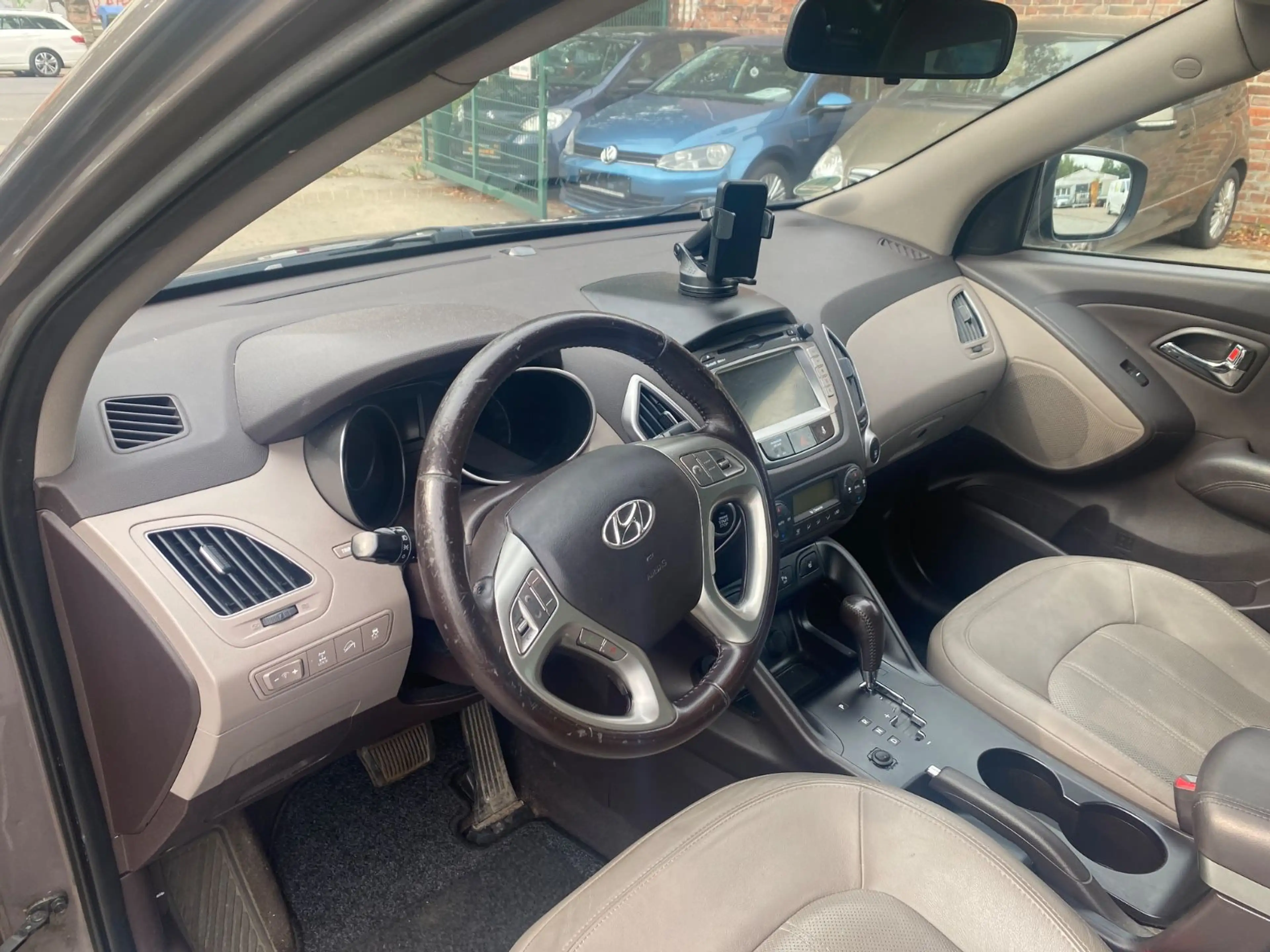 Hyundai iX35 4x4 AWD Aut.+Leder+Allwetter+AHK+PDC — photo 13