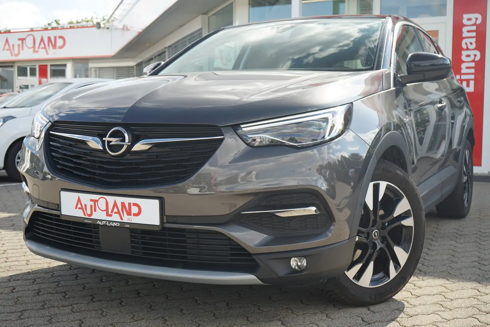 Opel Grandland 1.2 120 Jahre LED Navi Kamera Tempomat Grijs - 2
